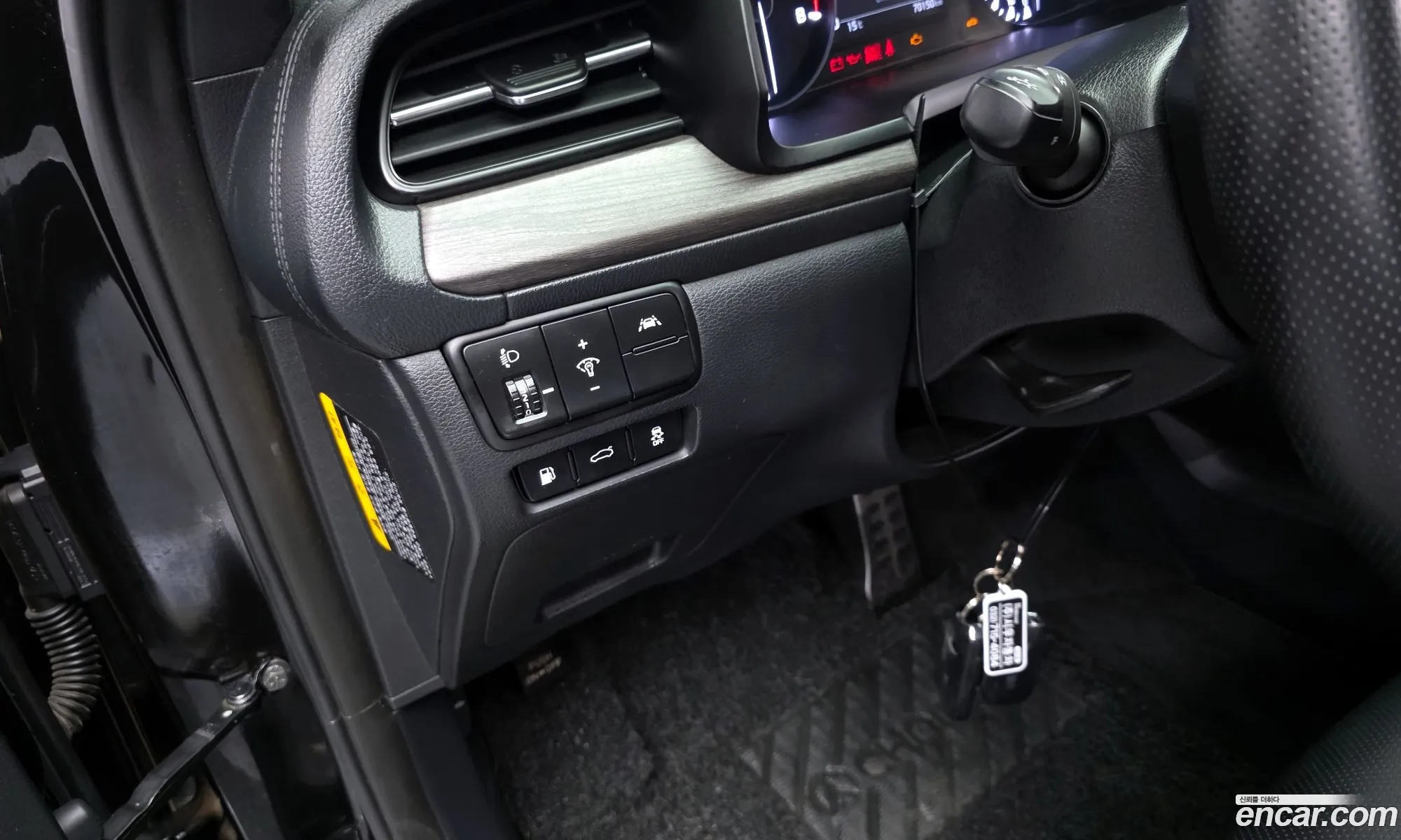 Kia K7 Premier 2020 KNALB41BBLA211743 — 18