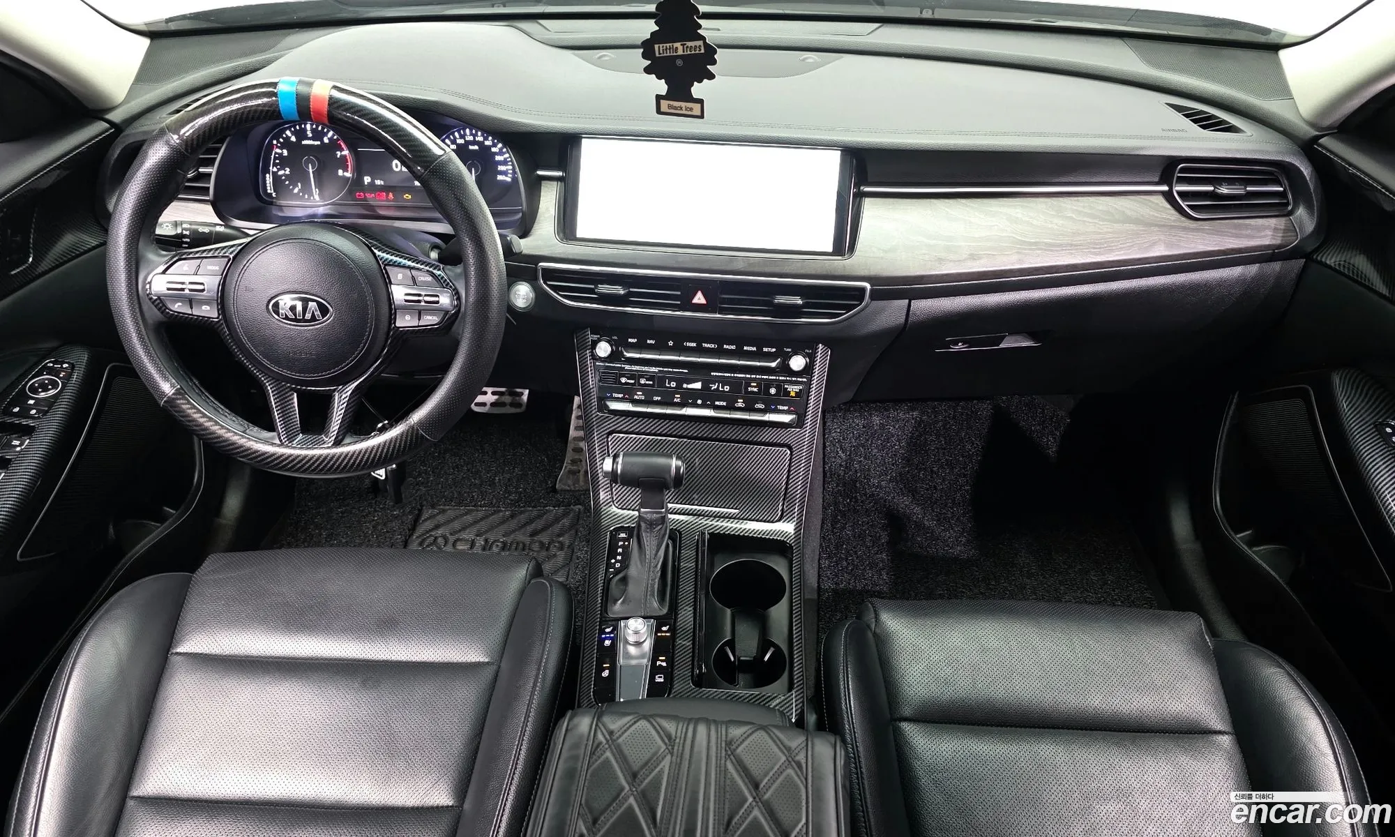 Kia K7 Premier 2020 KNALB41BBLA211743 — 9