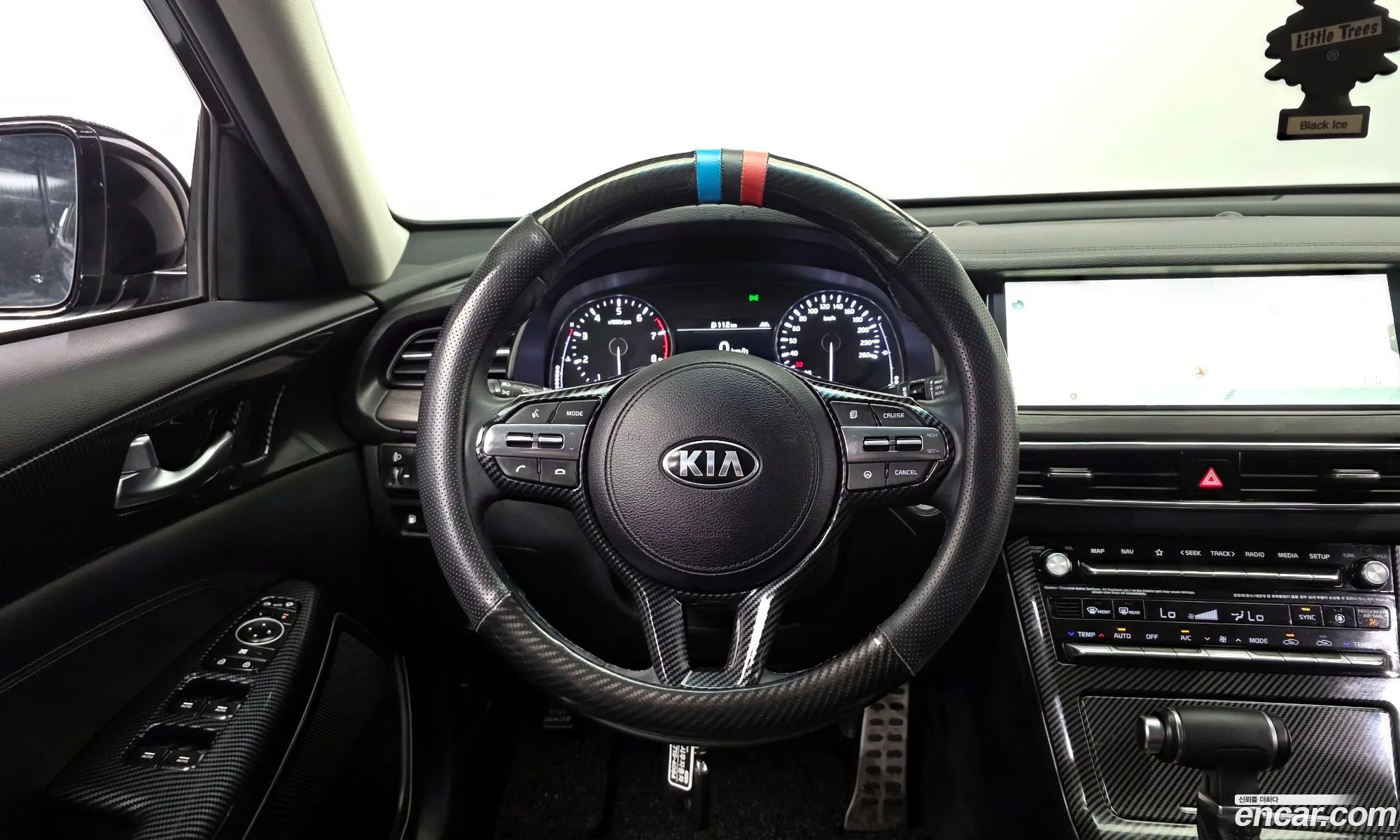 Kia K7 Premier 2020 KNALB41BBLA211743 — 3