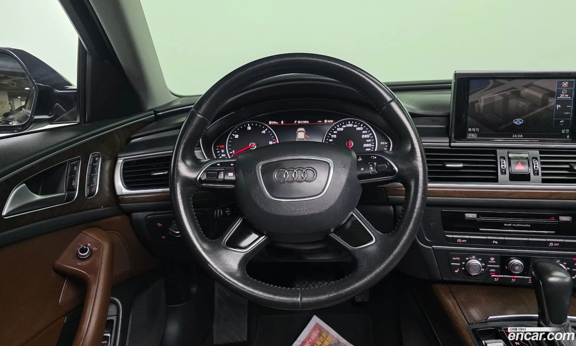 Audi A6 2016 WAUZZZ4G6GN129220 — 14