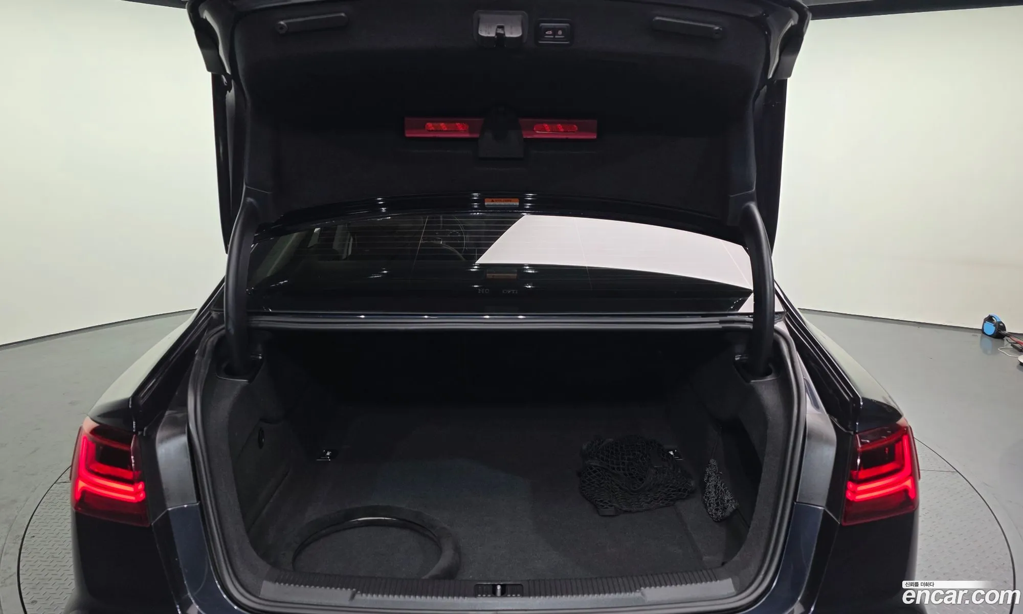 Audi A6 2016 WAUZZZ4G6GN129220 — 10