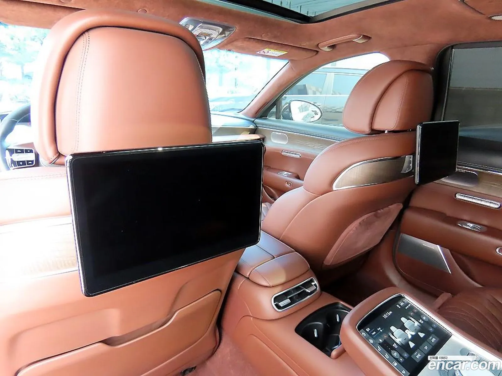 Genesis G90 2022 — 14