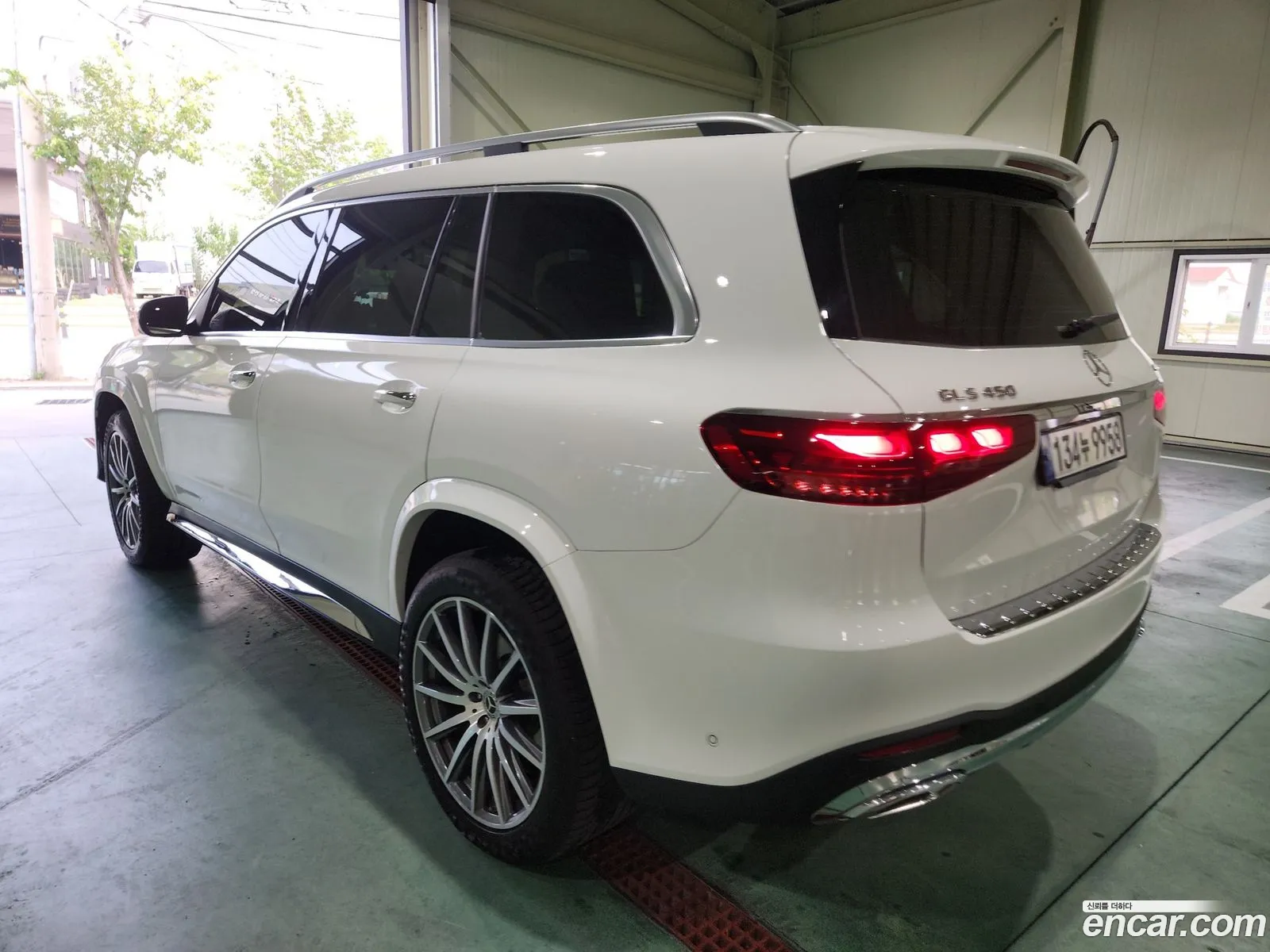 Mercedes-Benz GLS-Class X167 2025 — 2