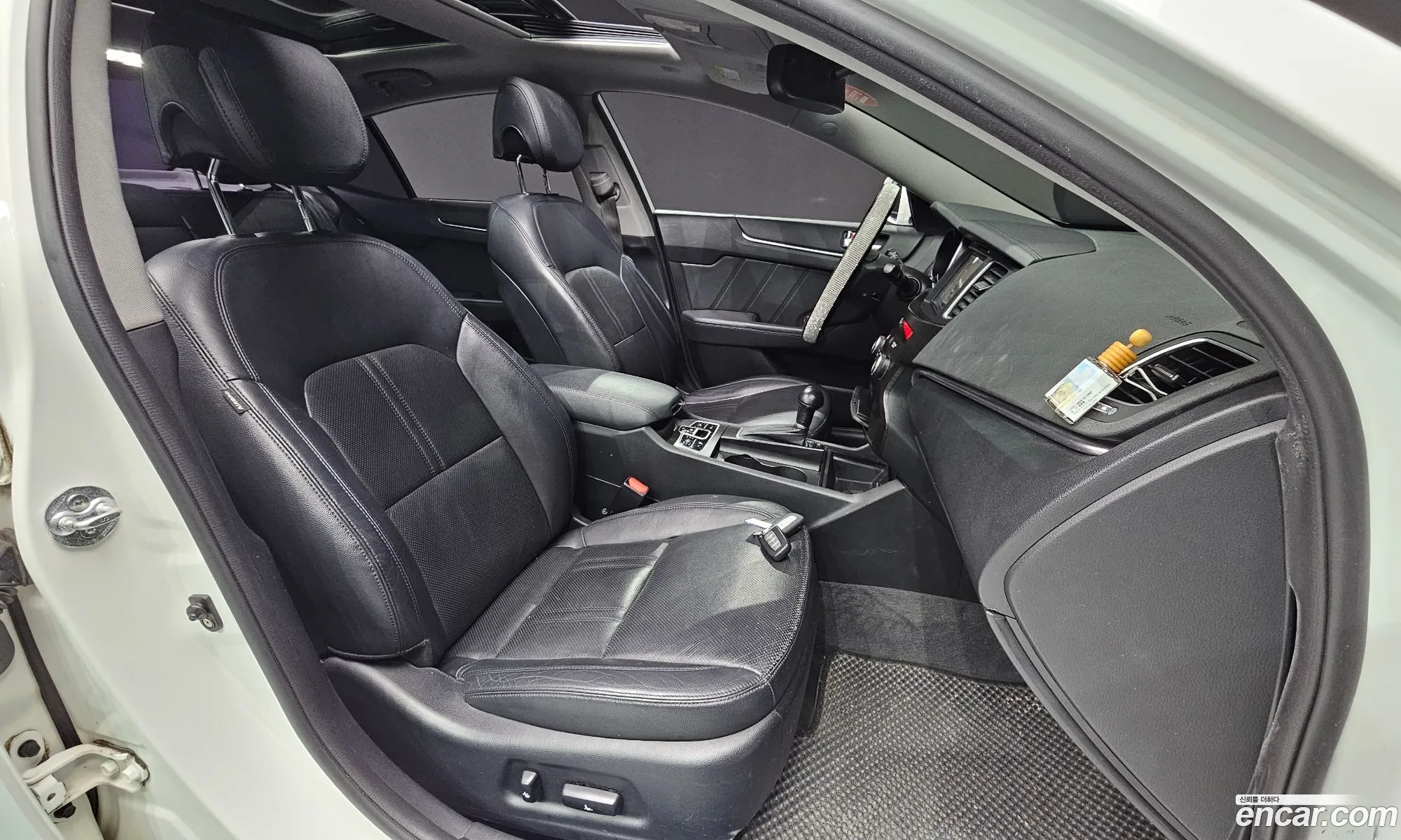 Kia The Prestige K7 2012 — 2
