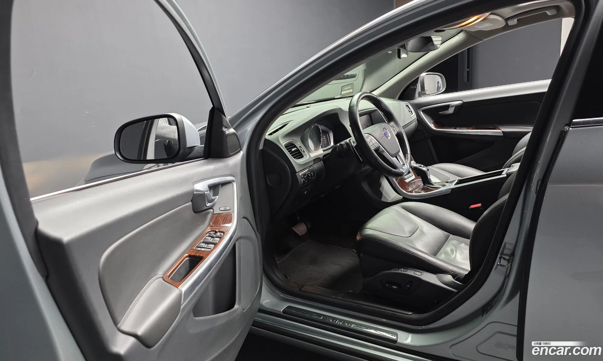 Volvo S60 2017 YV1FSA8BDH2437431 — 15