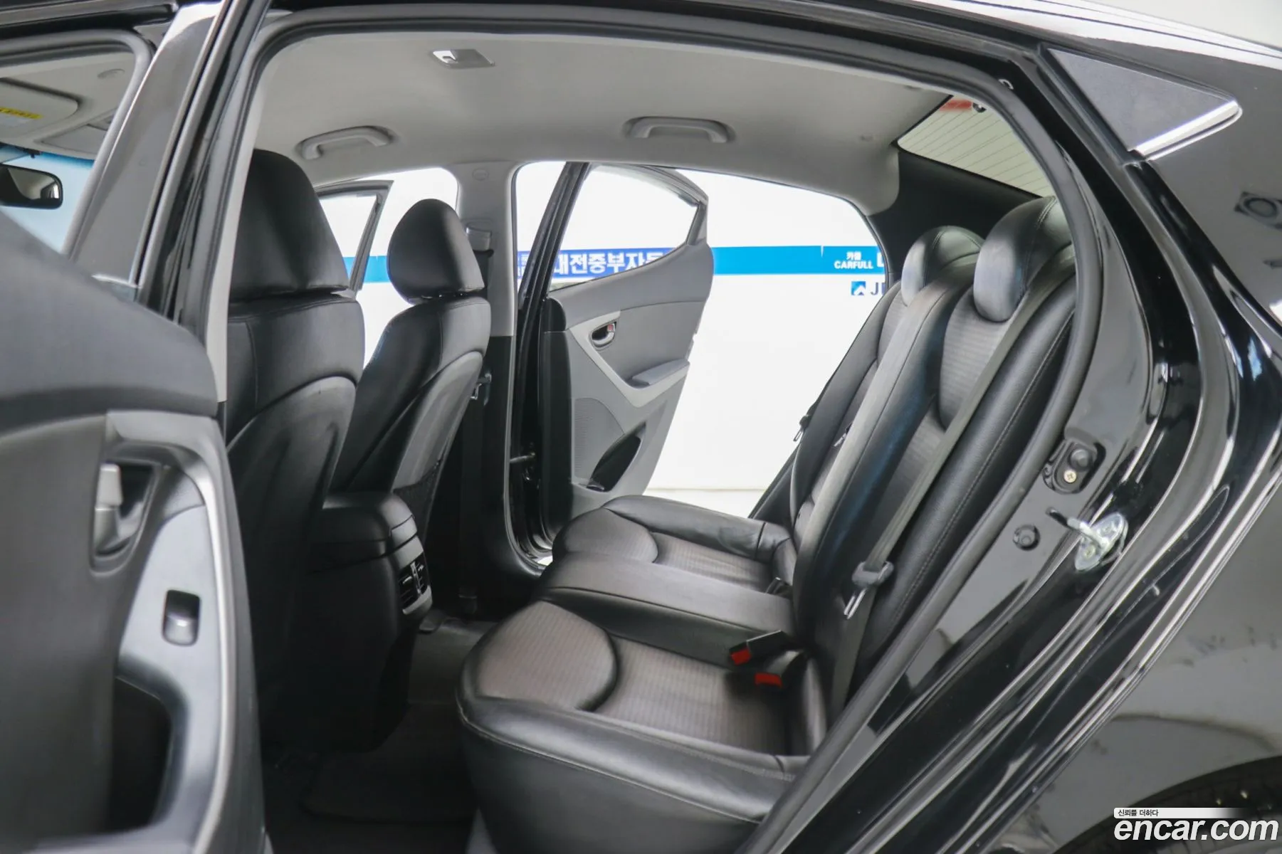 Hyundai Elantra 2013 — 3