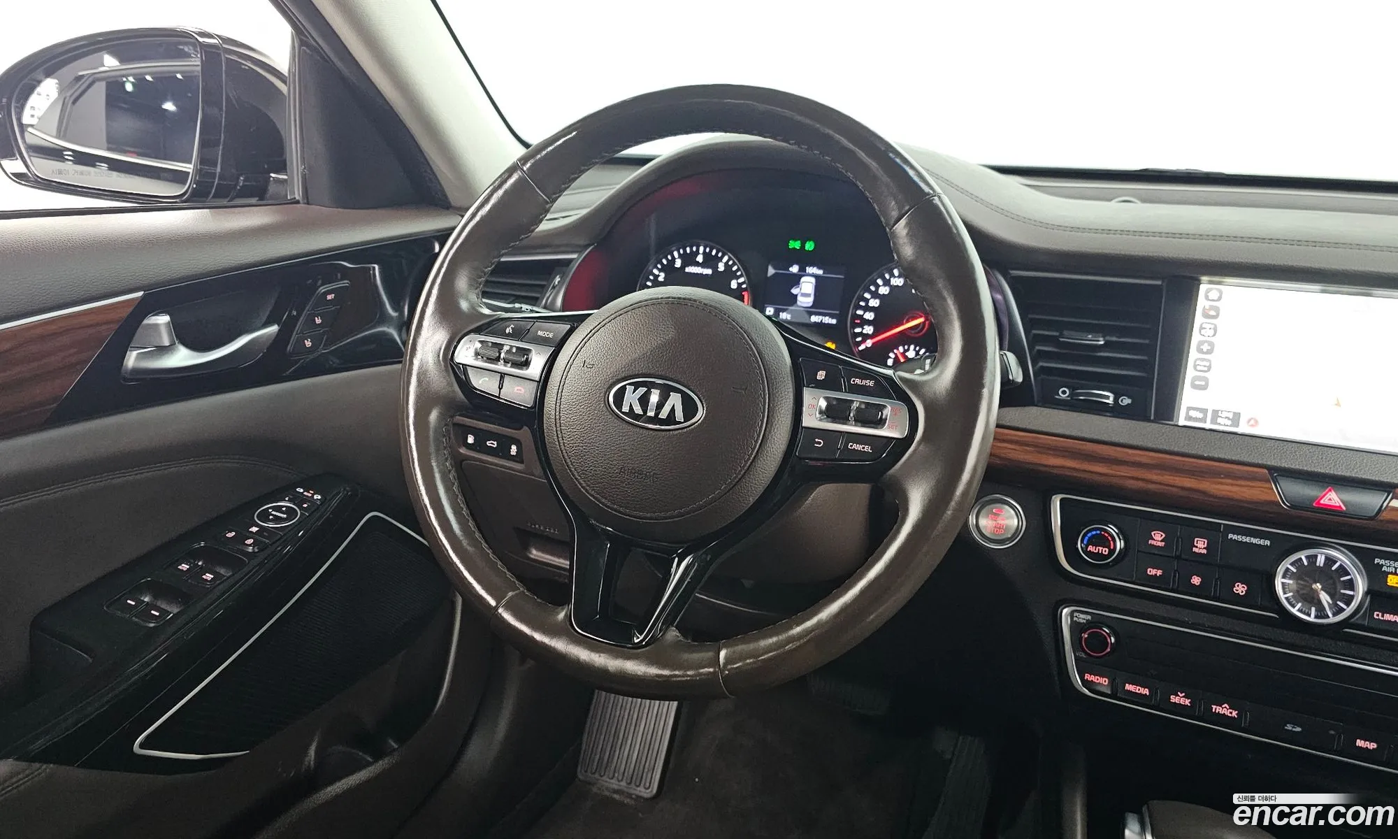Kia K7 2017 — 15