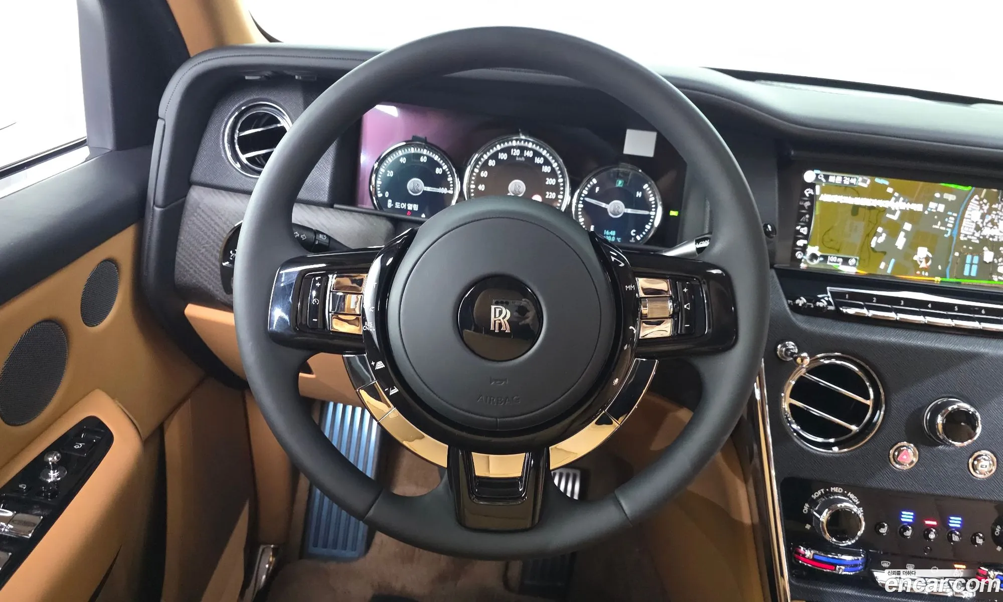 Rolls-Royce Cullinan 2023 — 9