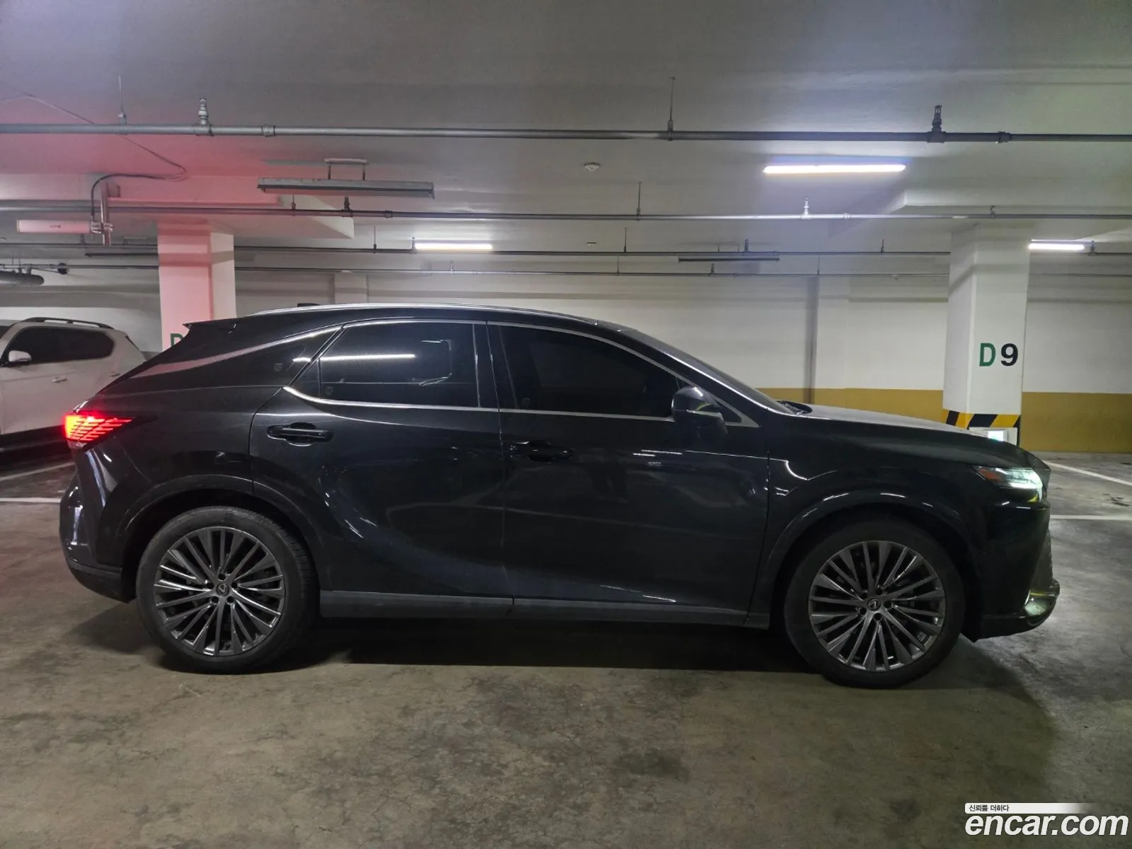 Lexus RX350h 2023 — 6