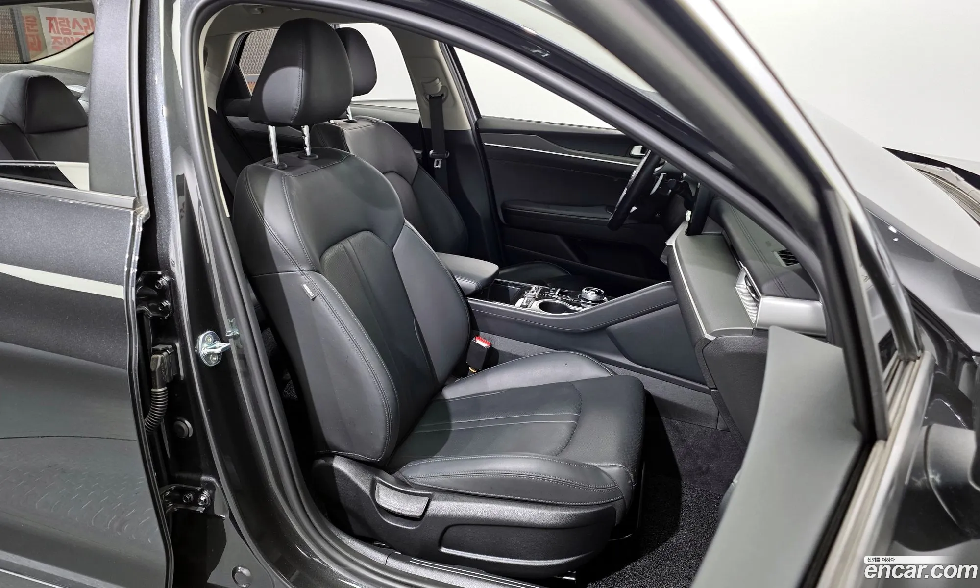 Kia K5 2021 — 11