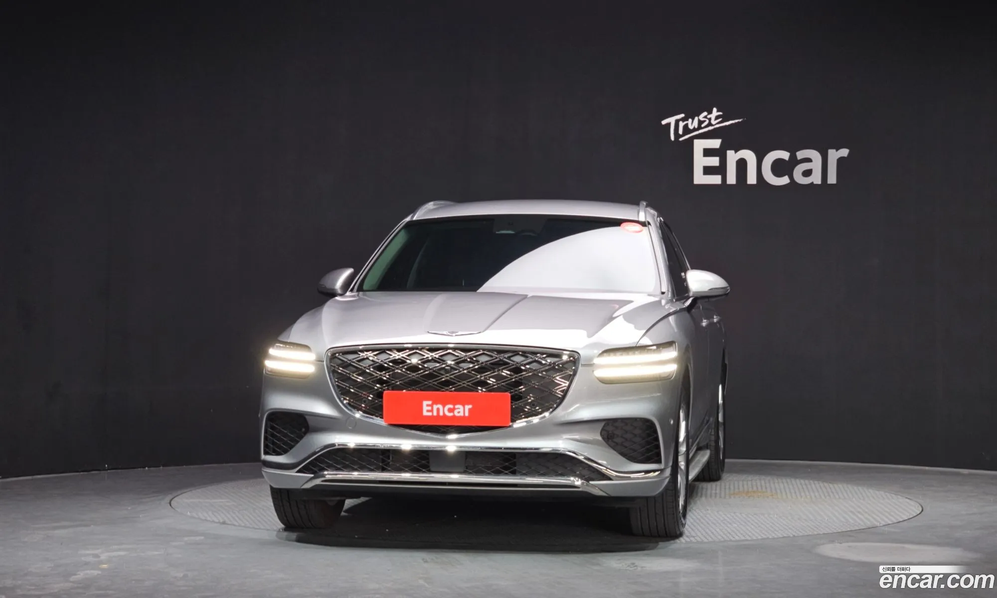 Genesis GV70 2025 — 14