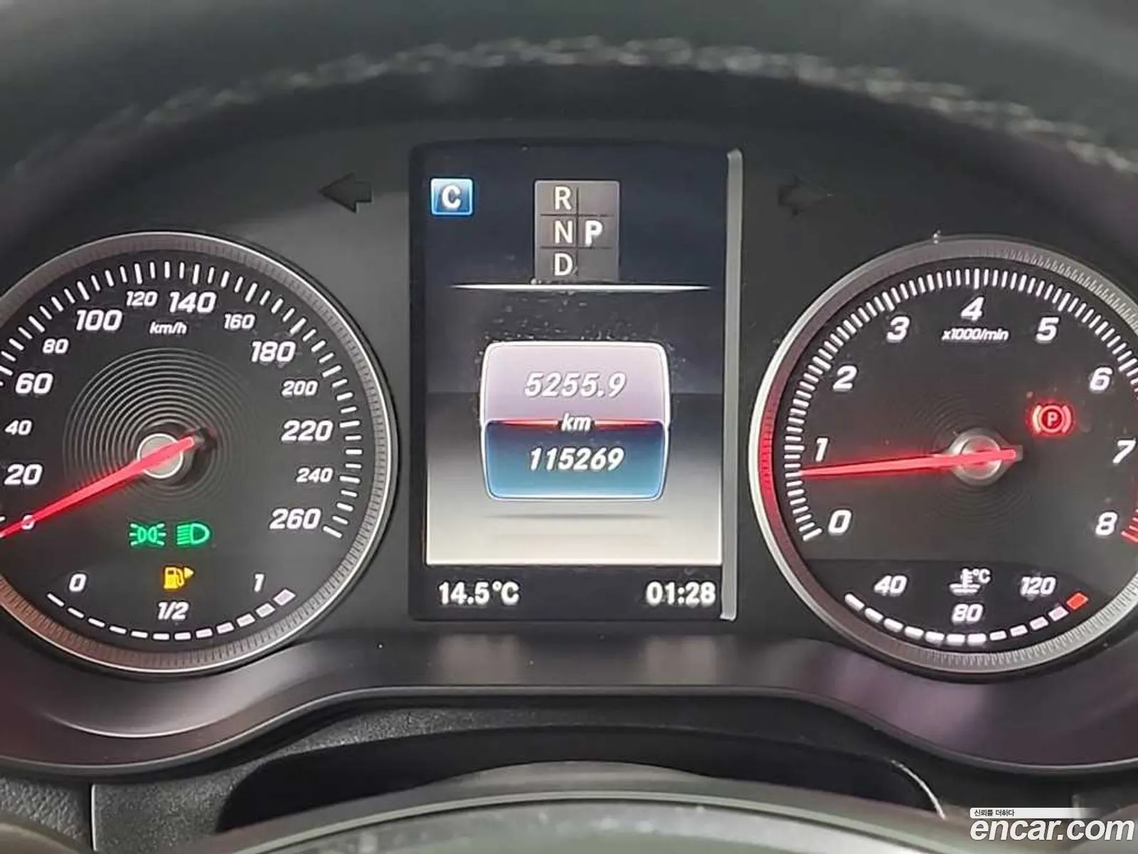 Mercedes-Benz GLC-Class X253 2019 — 11