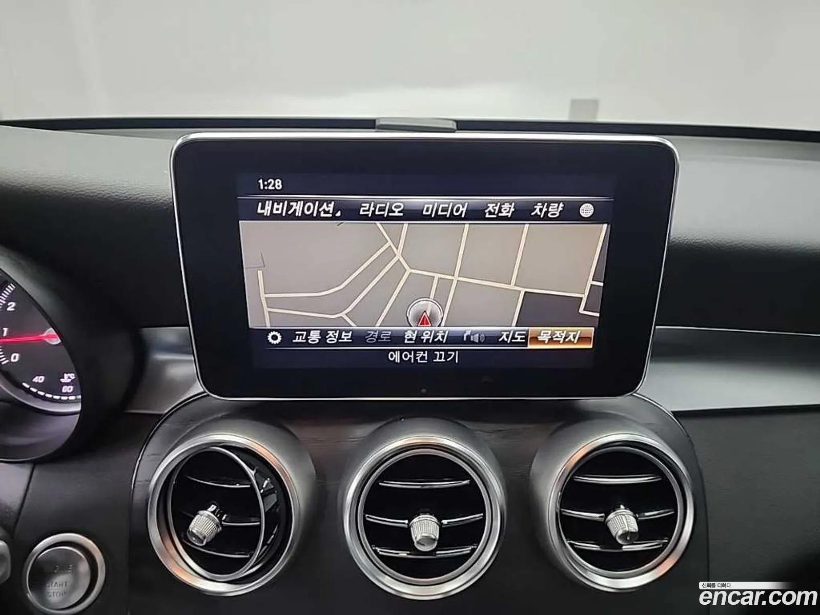 Mercedes-Benz GLC-Class X253 2019 — 16