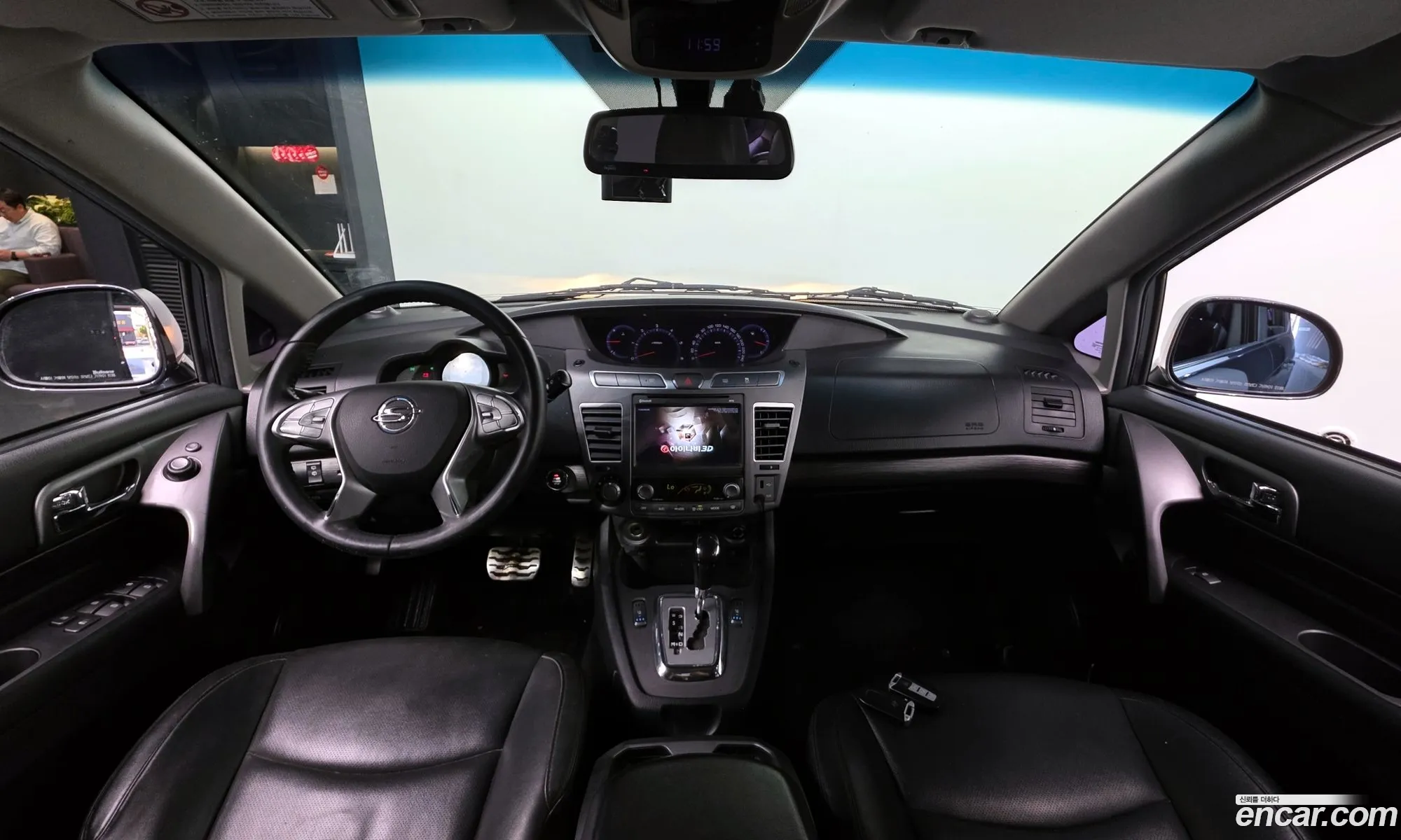 KG Mobility (SsangYong) Korando Turismo 2017 — 20