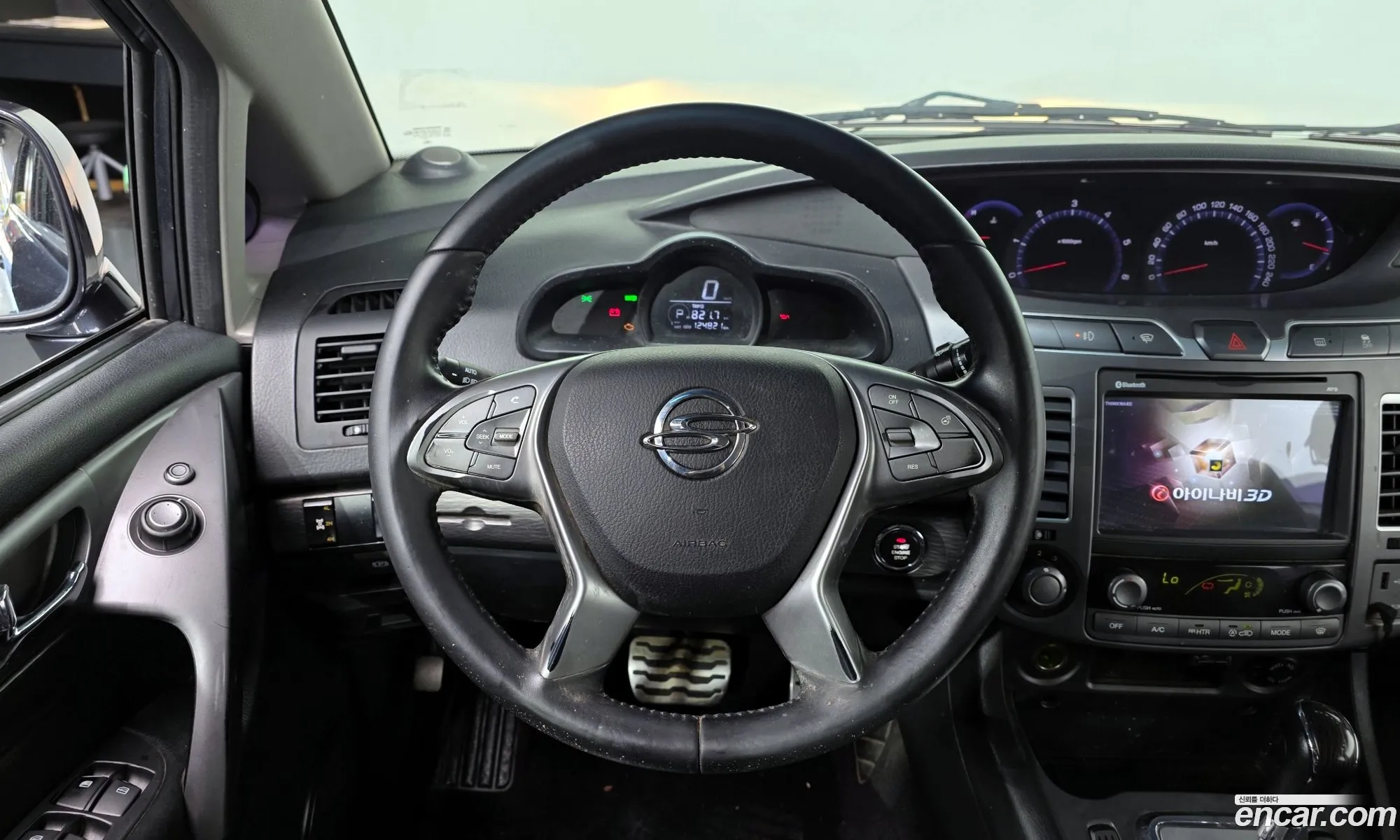 KG Mobility (SsangYong) Korando Turismo 2017 — 10