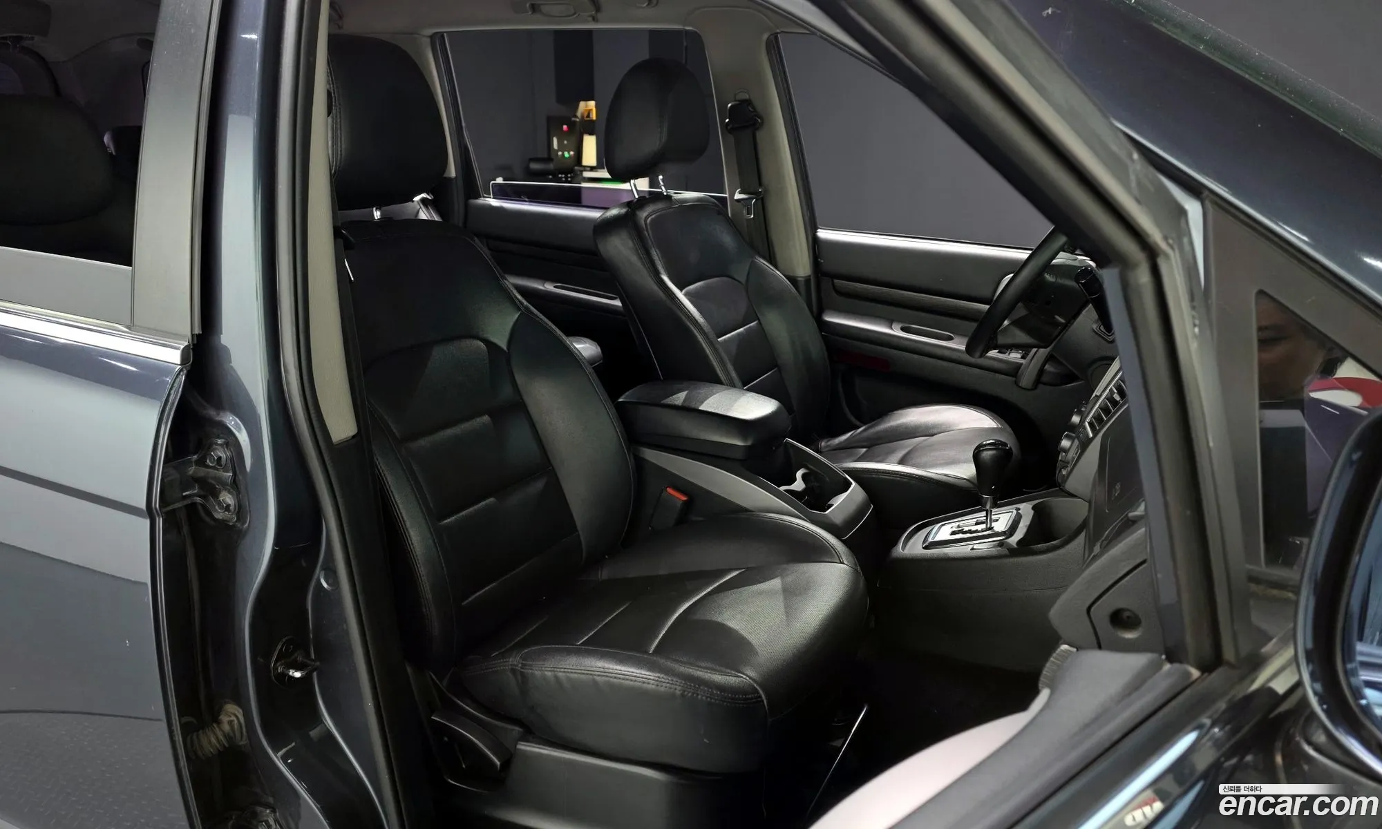 KG Mobility (SsangYong) Korando Turismo 2017 — 2
