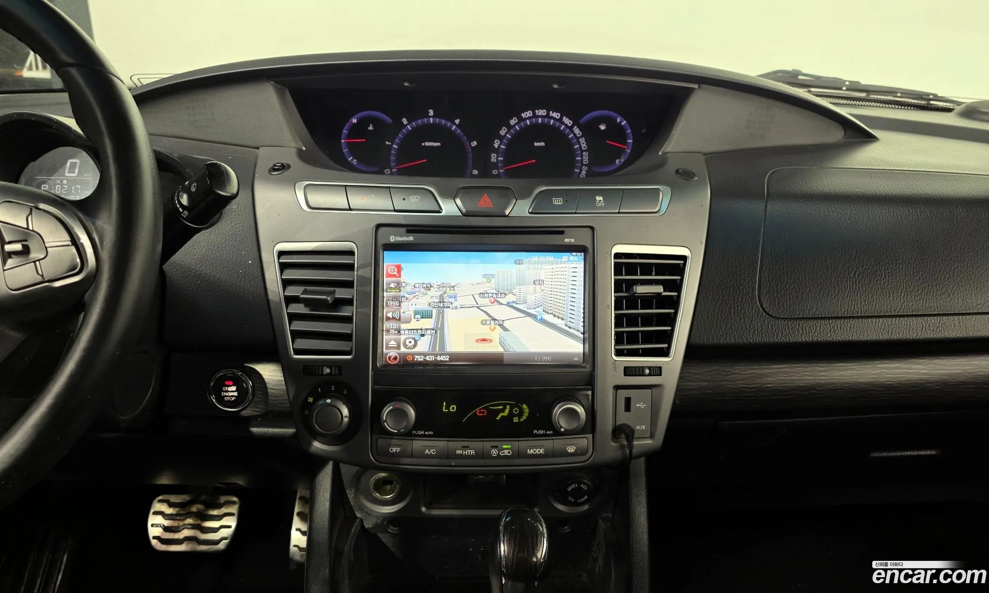 KG Mobility (SsangYong) Korando Turismo 2017 — 15