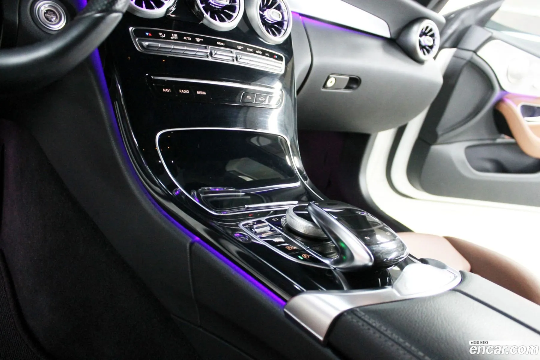 Mercedes-Benz C-Class W205 2019 — 13