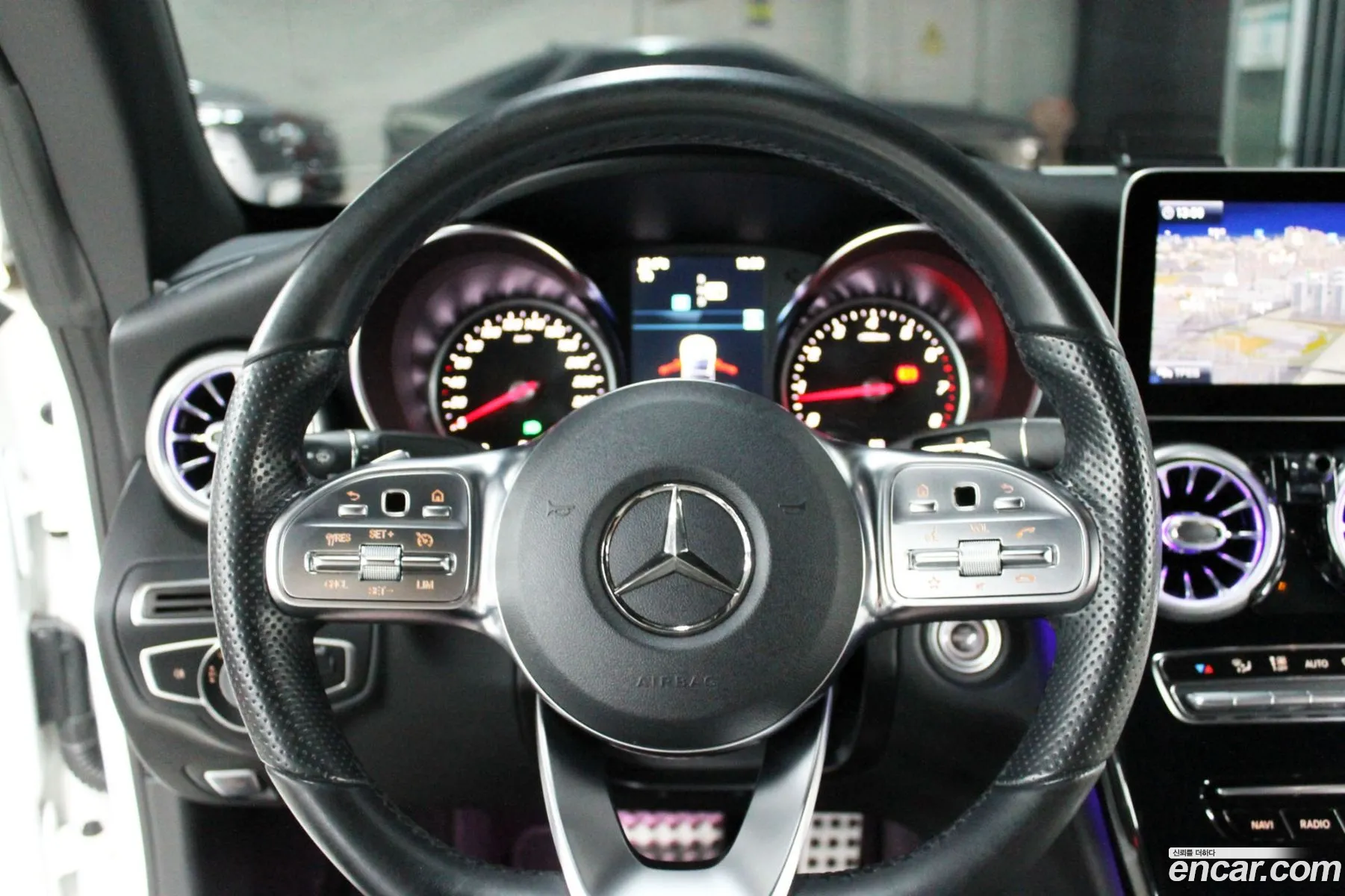 Mercedes-Benz C-Class W205 2019 — 19