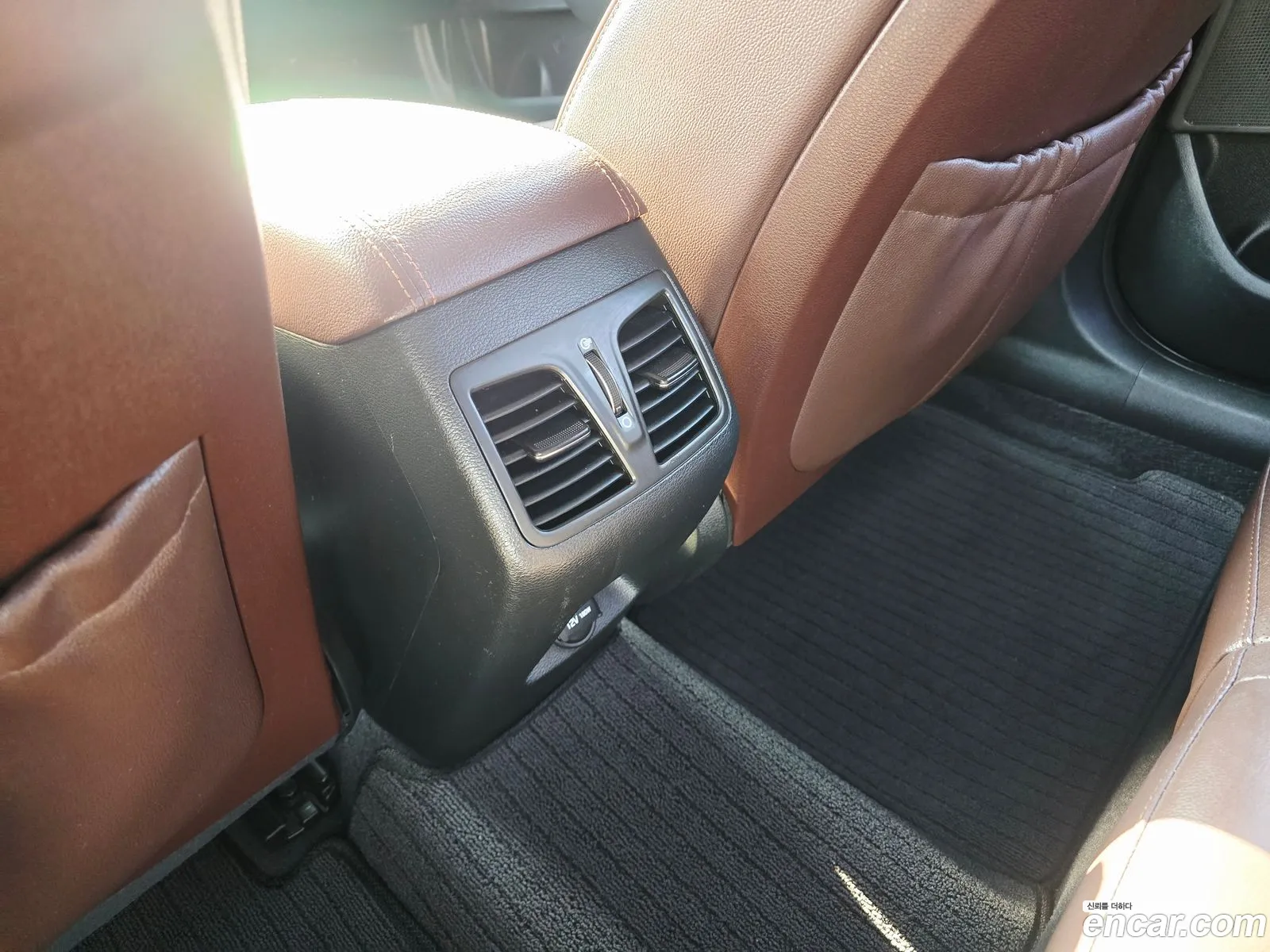 Hyundai LF Sonata 2016 — 18