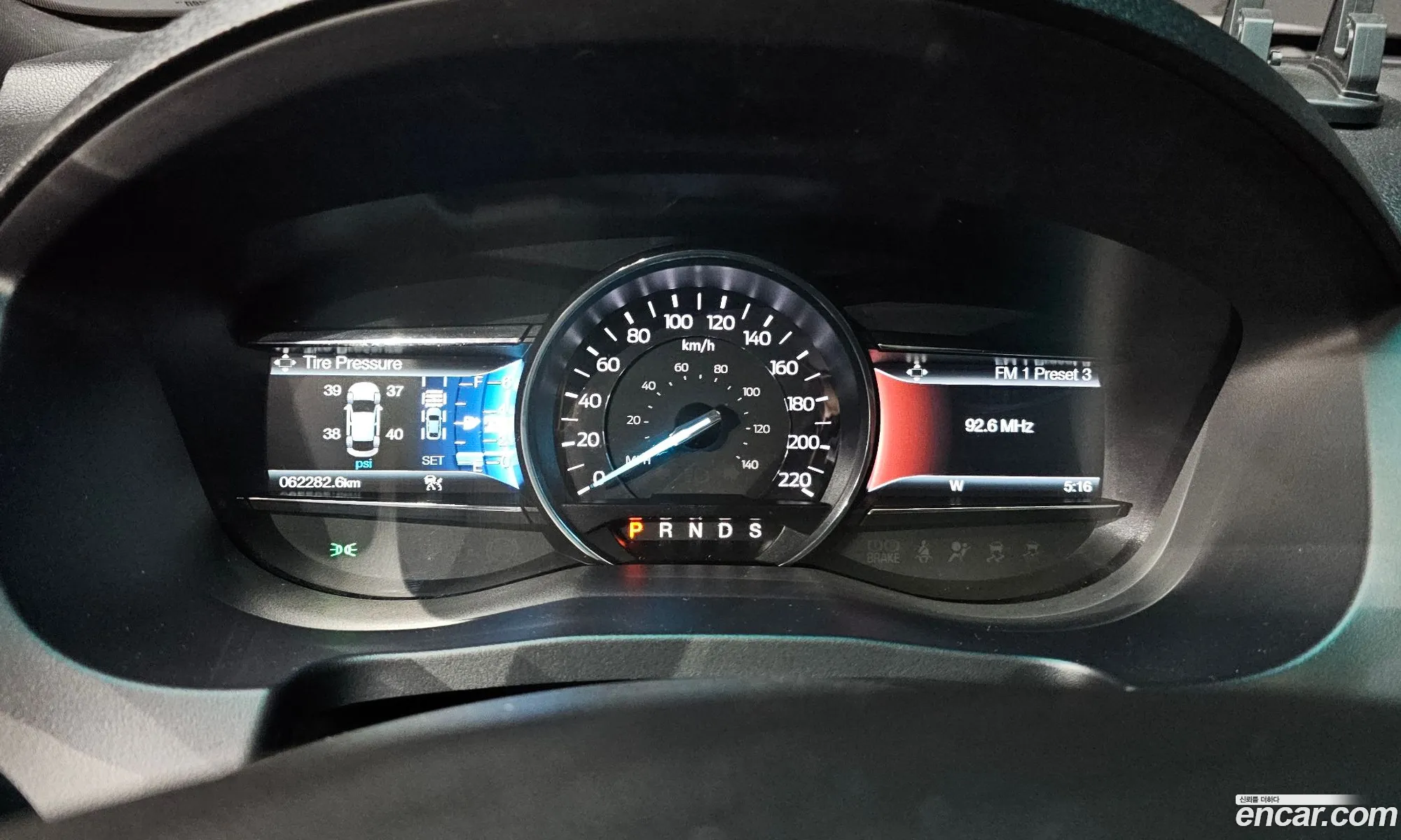 Ford Explorer 2016 1FM5K8FH1GGC78690 — 3