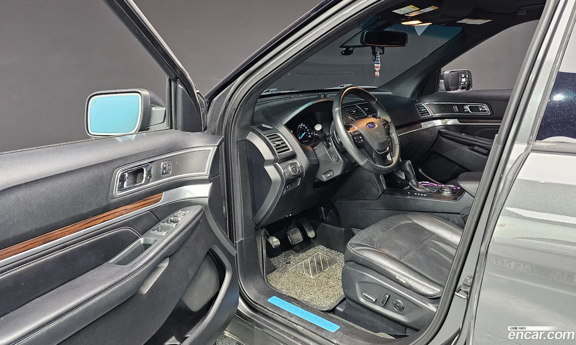 Ford Explorer 2016 1FM5K8FH1GGC78690 — 2