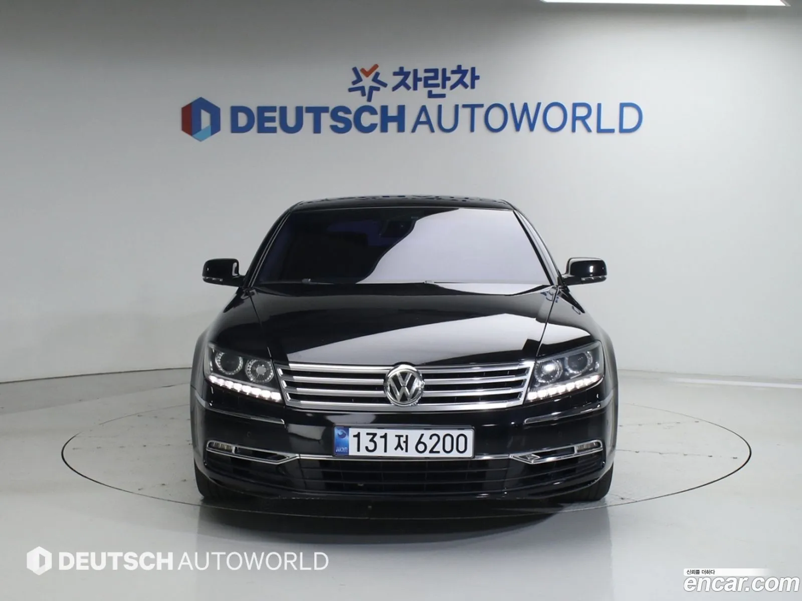 Volkswagen Phaeton 2013 — 9