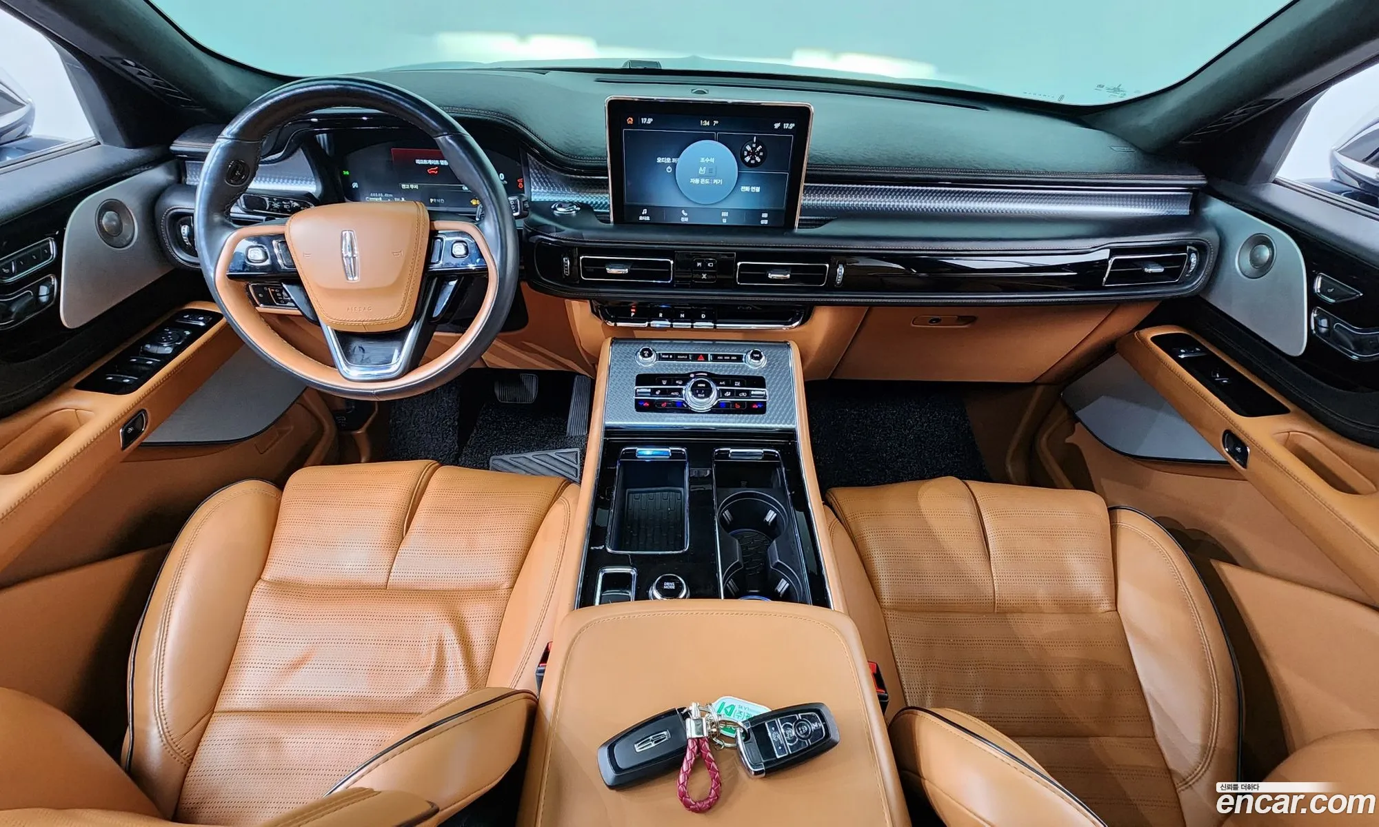 Lincoln Aviator 2022 5LM5J9XCXNGL09733 — 11