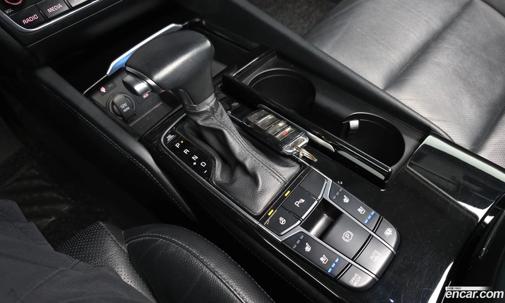 Kia K7 2017 — 15