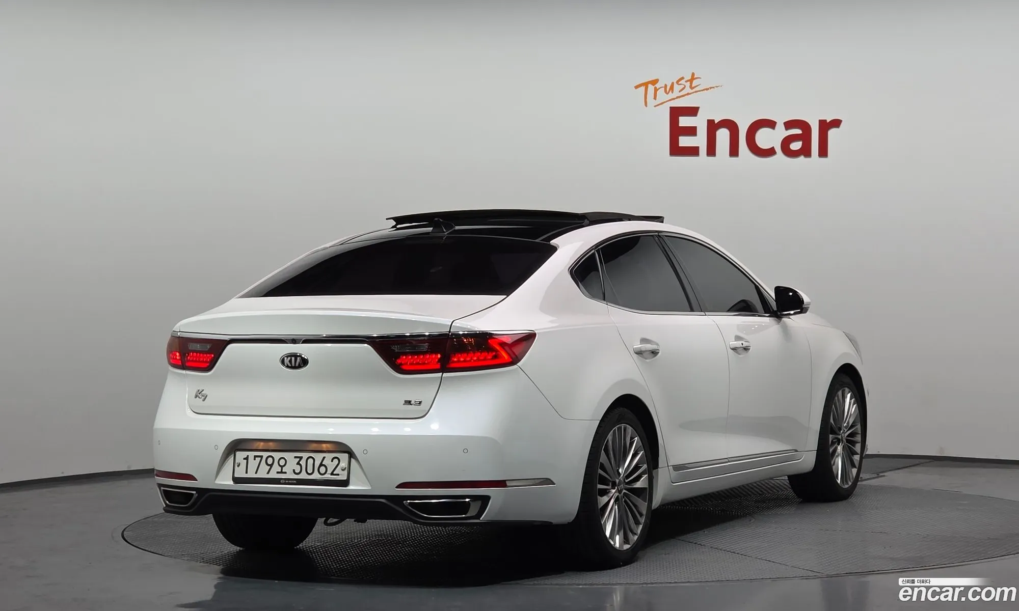 Kia K7 2017 — 3