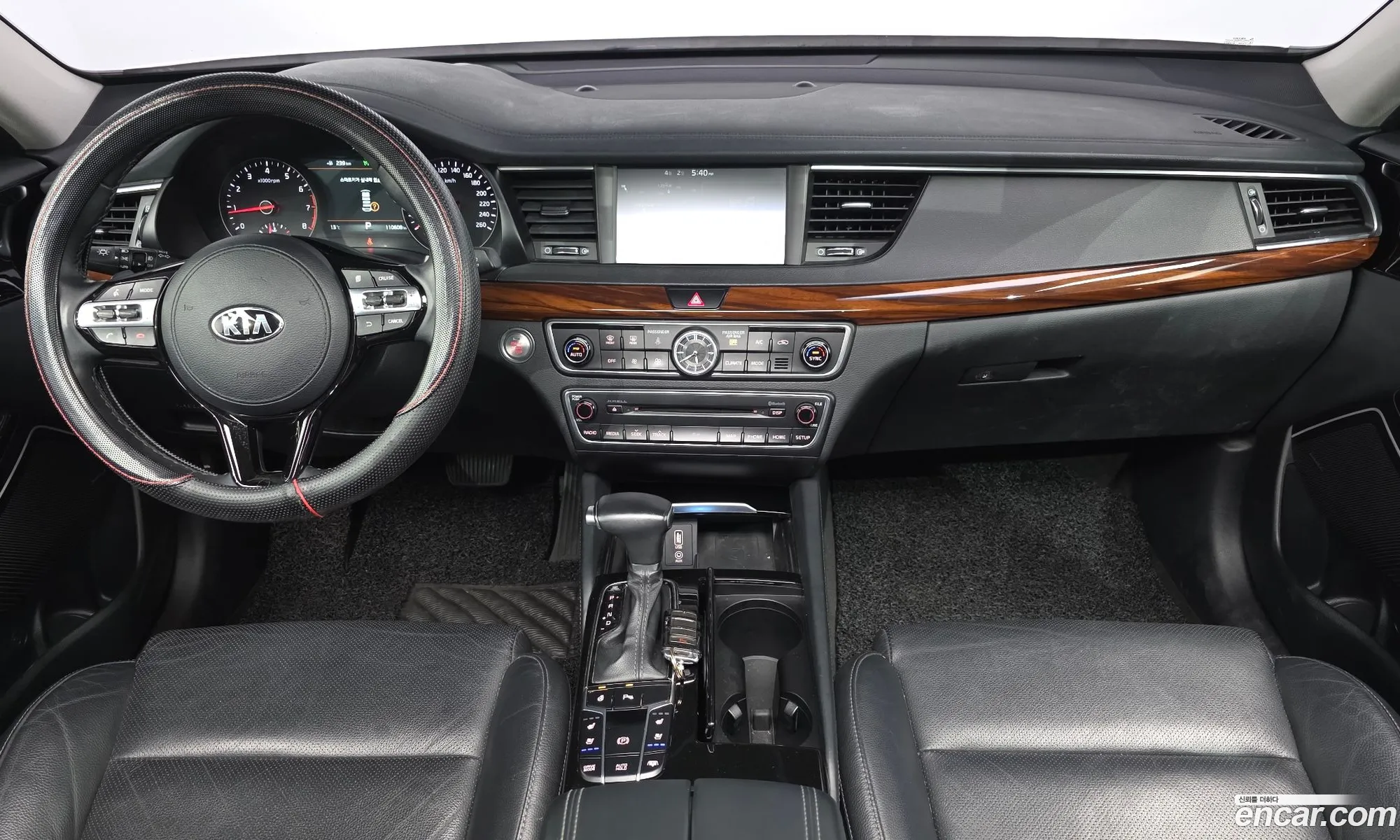 Kia K7 2017 — 19