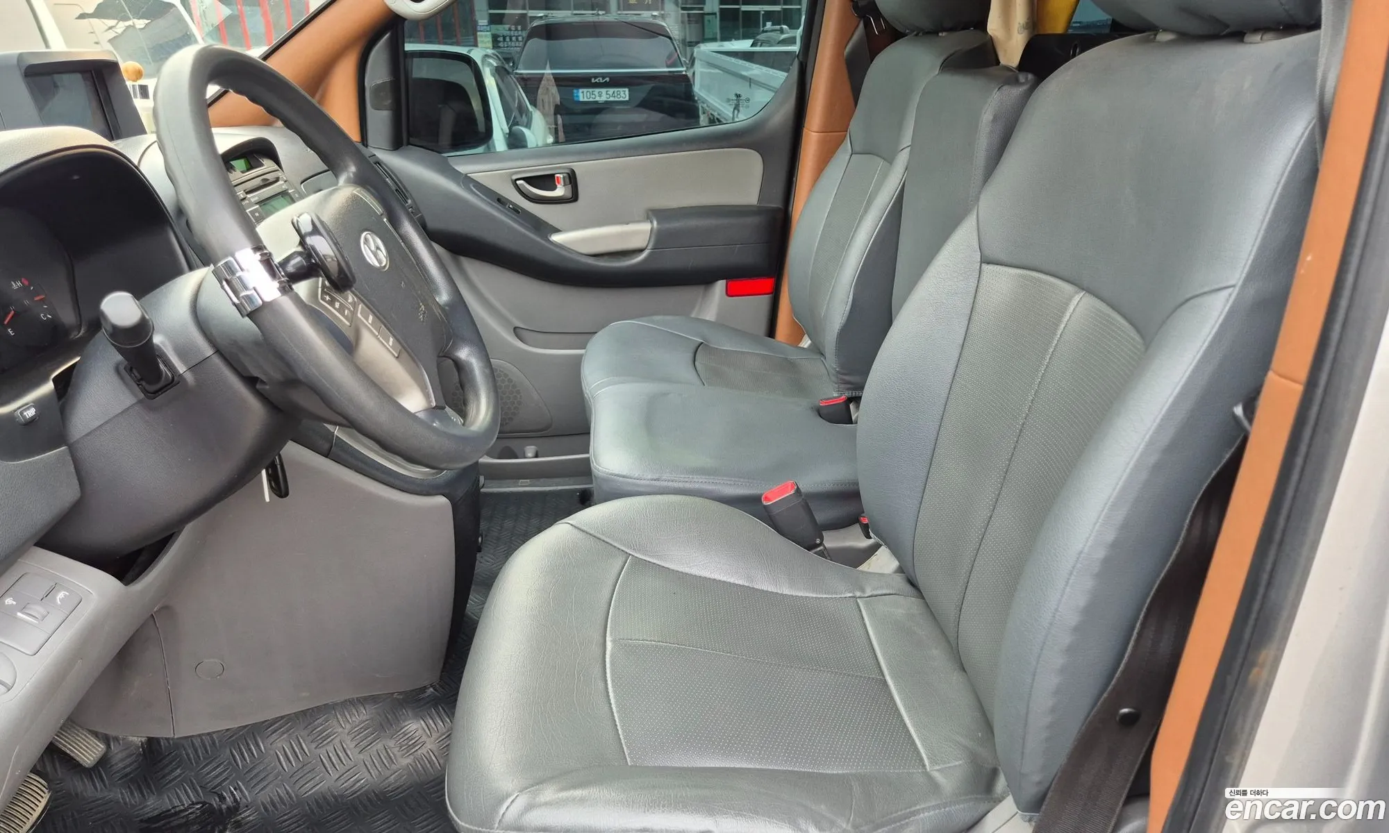 Hyundai Grand Starex 2012 — 3
