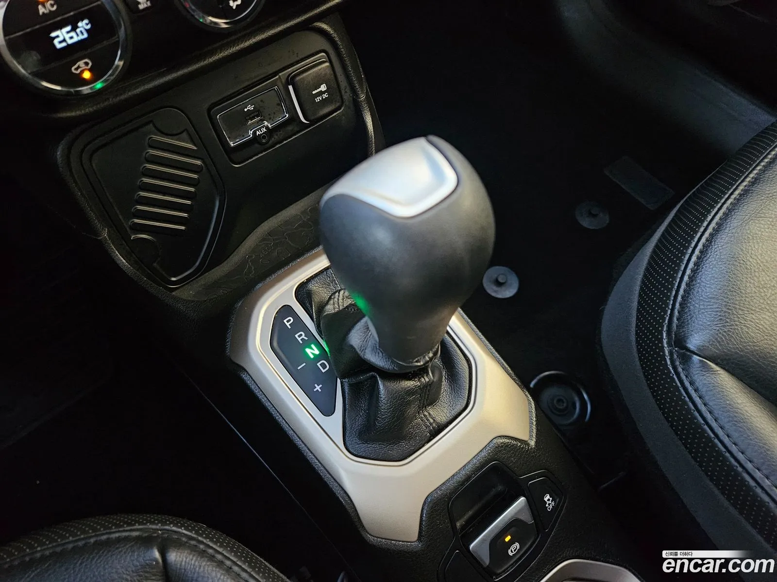 Jeep Renegade 2017 — 12