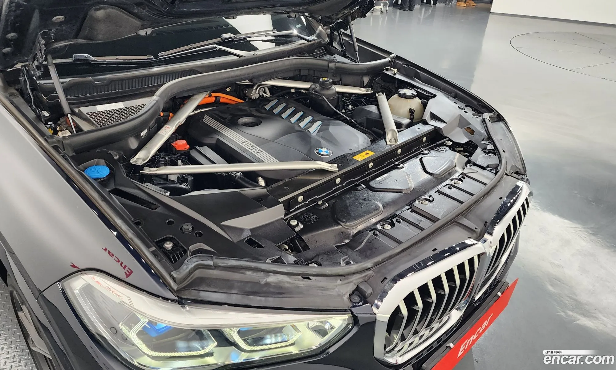 BMW X5 2021 WBATA6103M9F97965 — 6