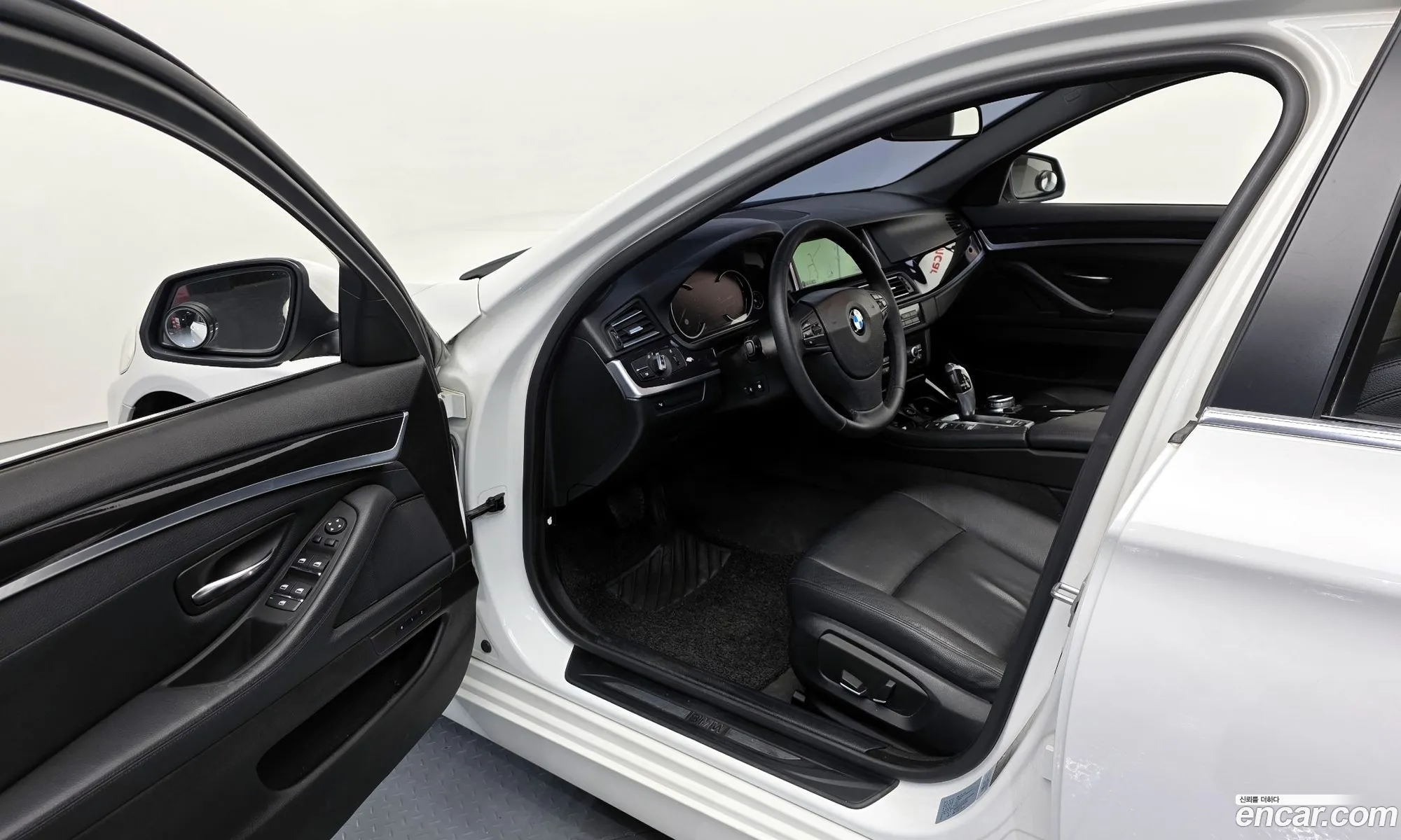 BMW 5 Series 2014 WBA5B9101ED567074 — 19