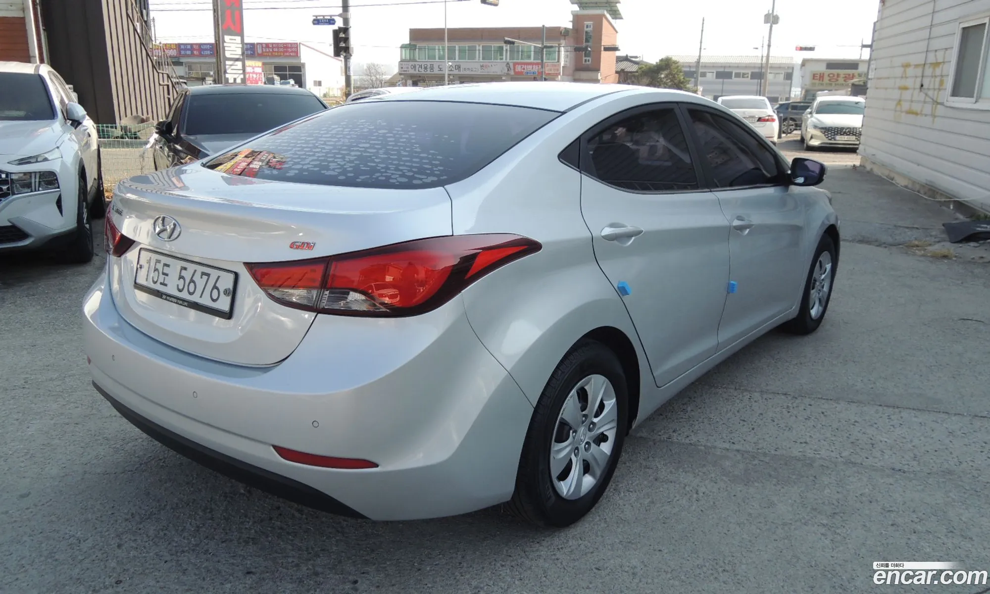 Hyundai Elantra 2015 — 10