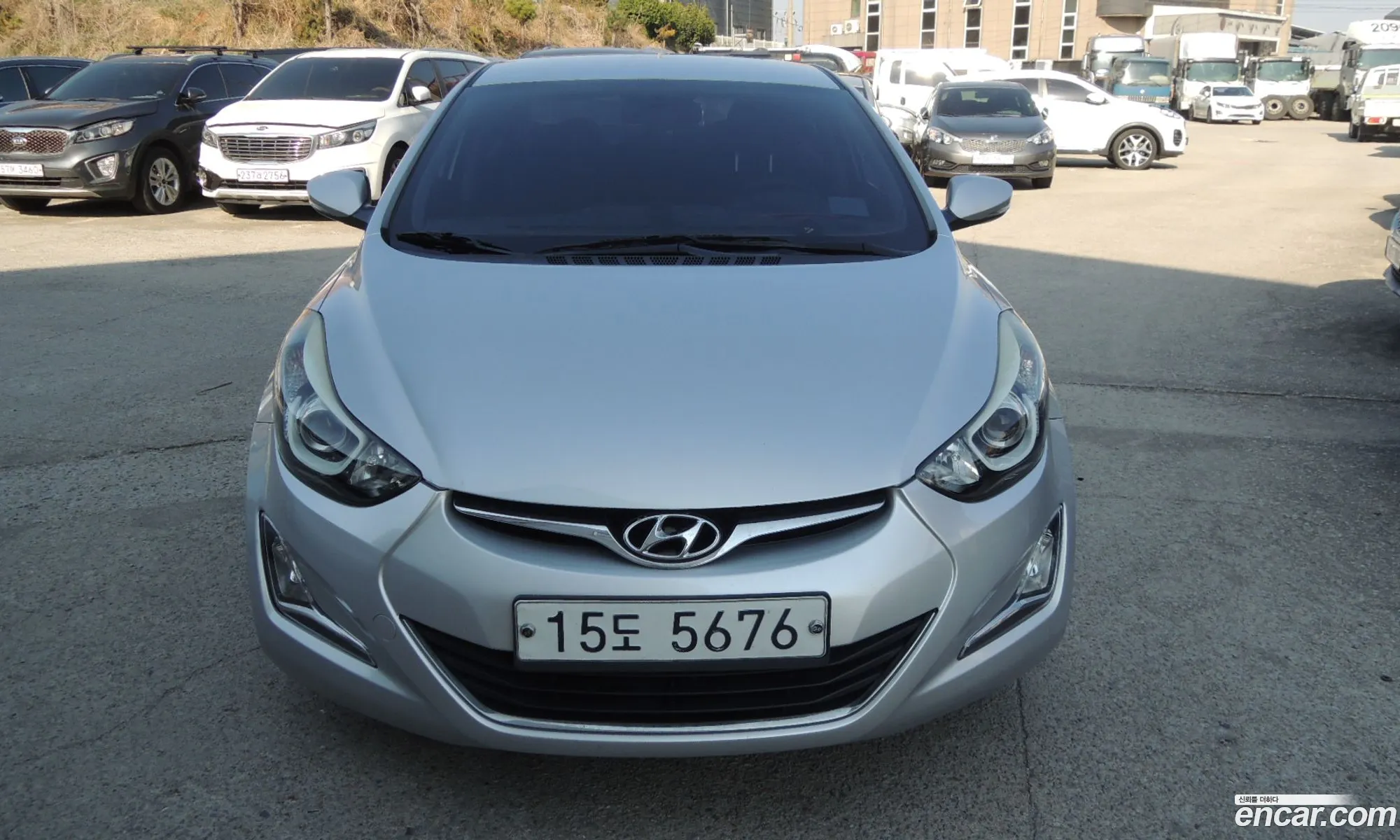 Hyundai Elantra 2015 — 15