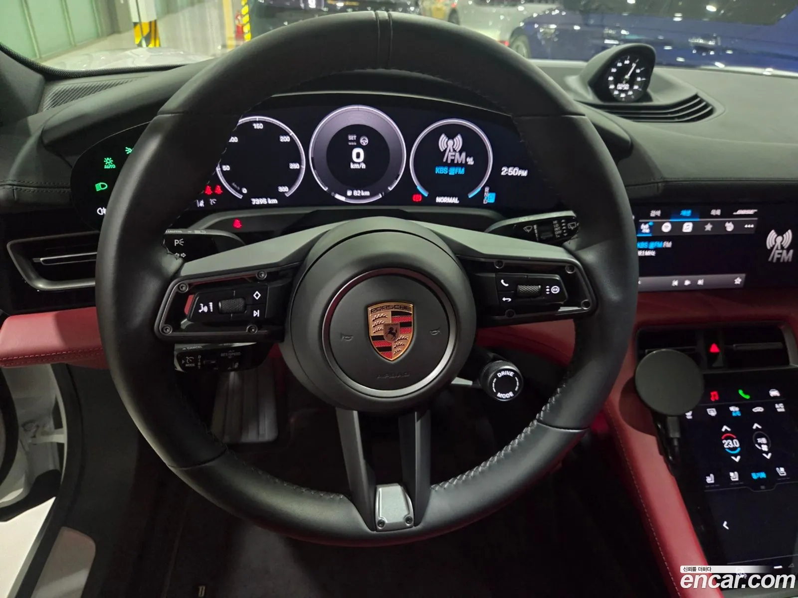 Porsche Taycan 2025 — 10