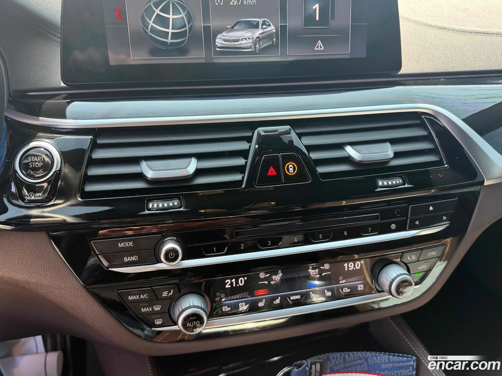 BMW 5 Series 2019 — 11