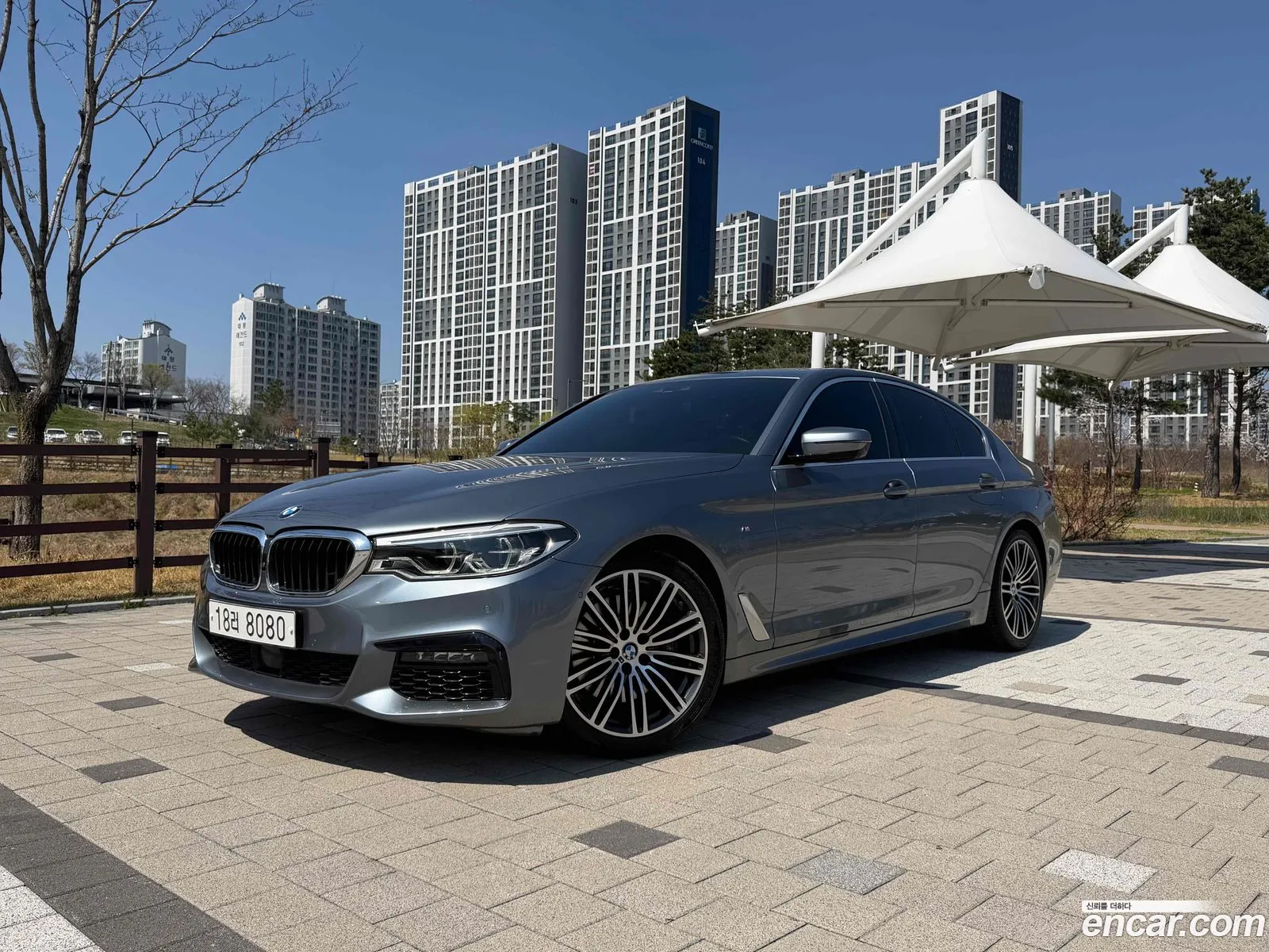BMW 5 Series 2019 — 12