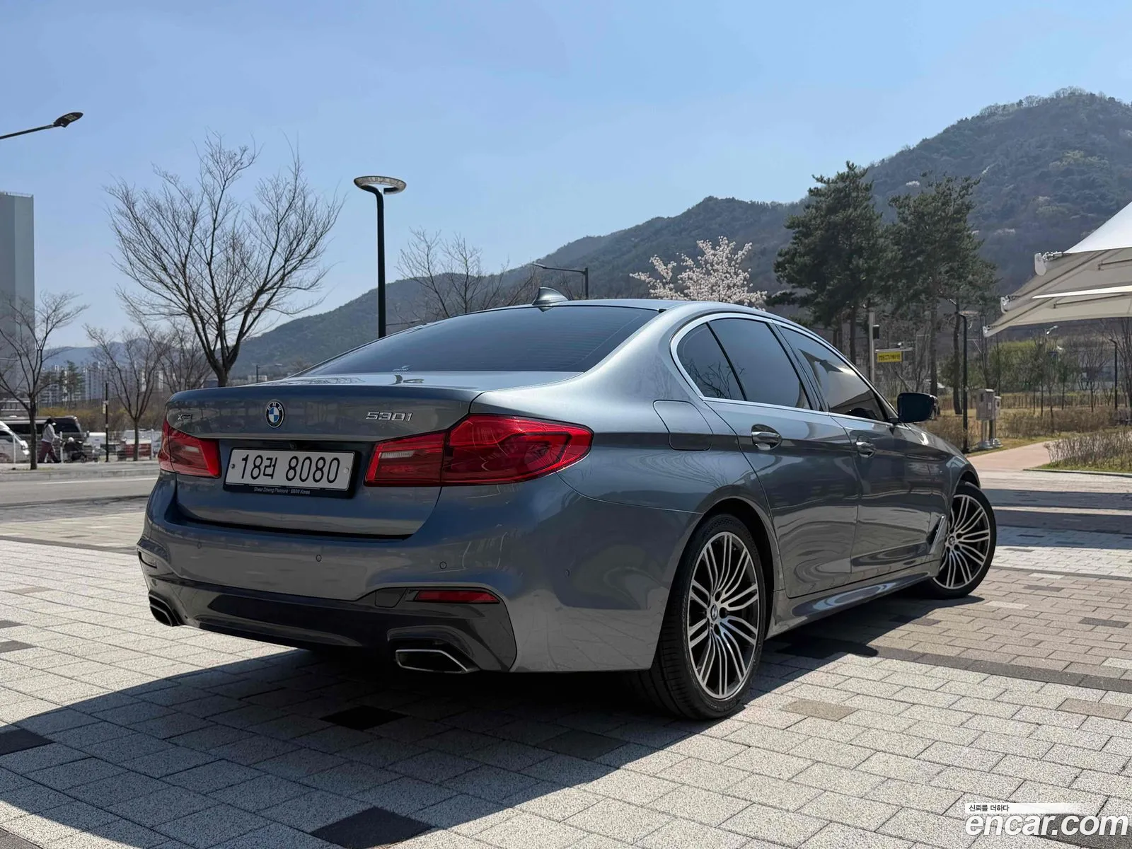 BMW 5 Series 2019 — 18