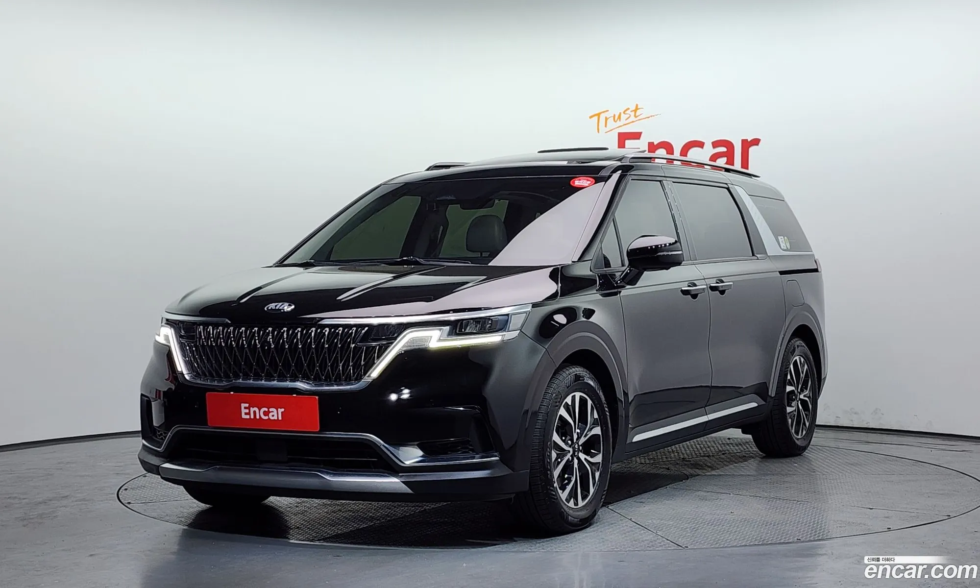 Kia Carnival 2021 — 11