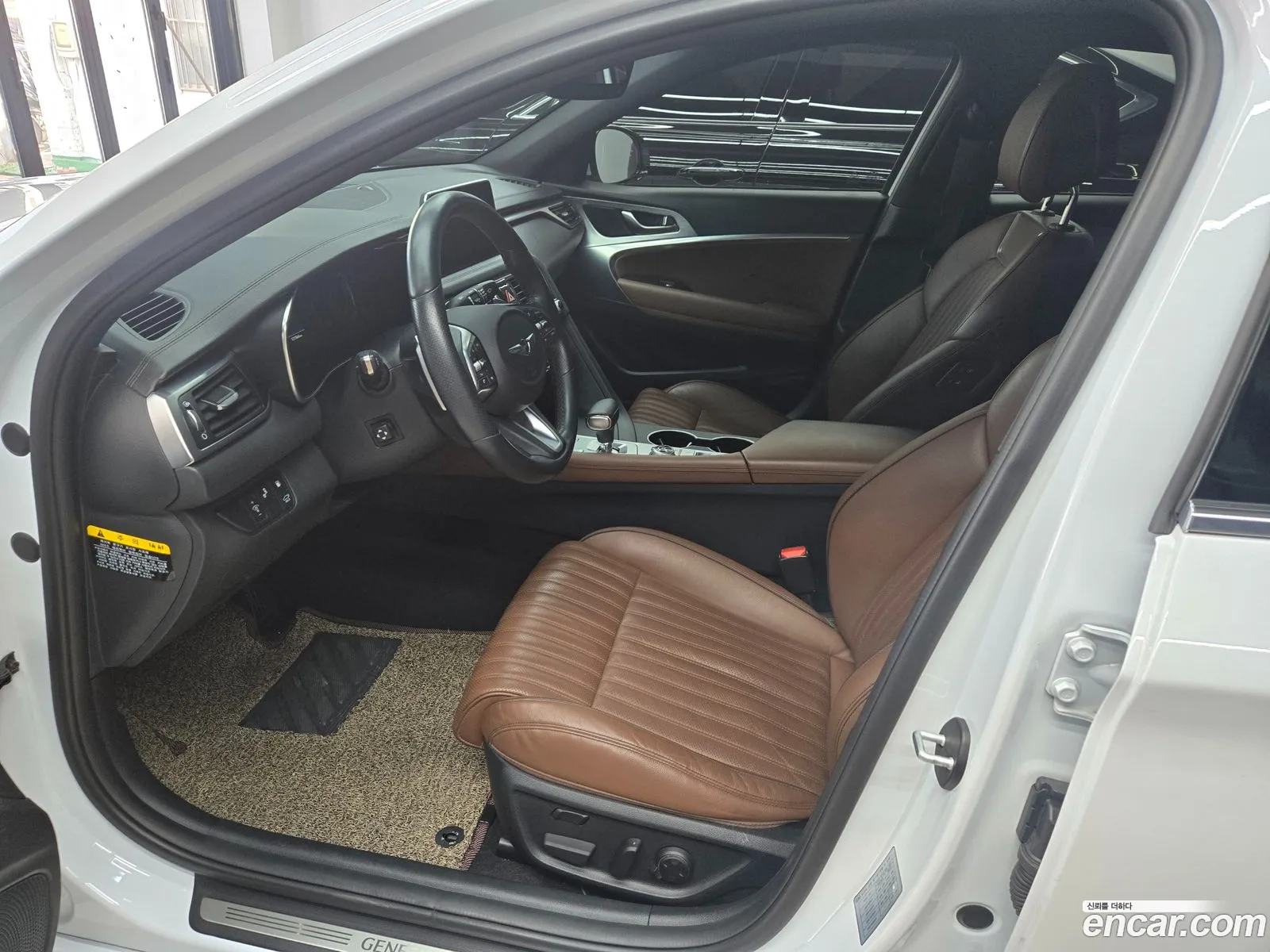 Genesis G70 2019 — 12