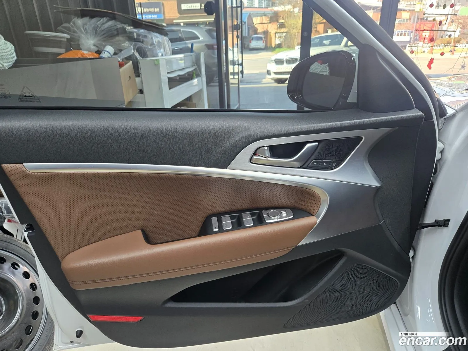 Genesis G70 2019 — 11