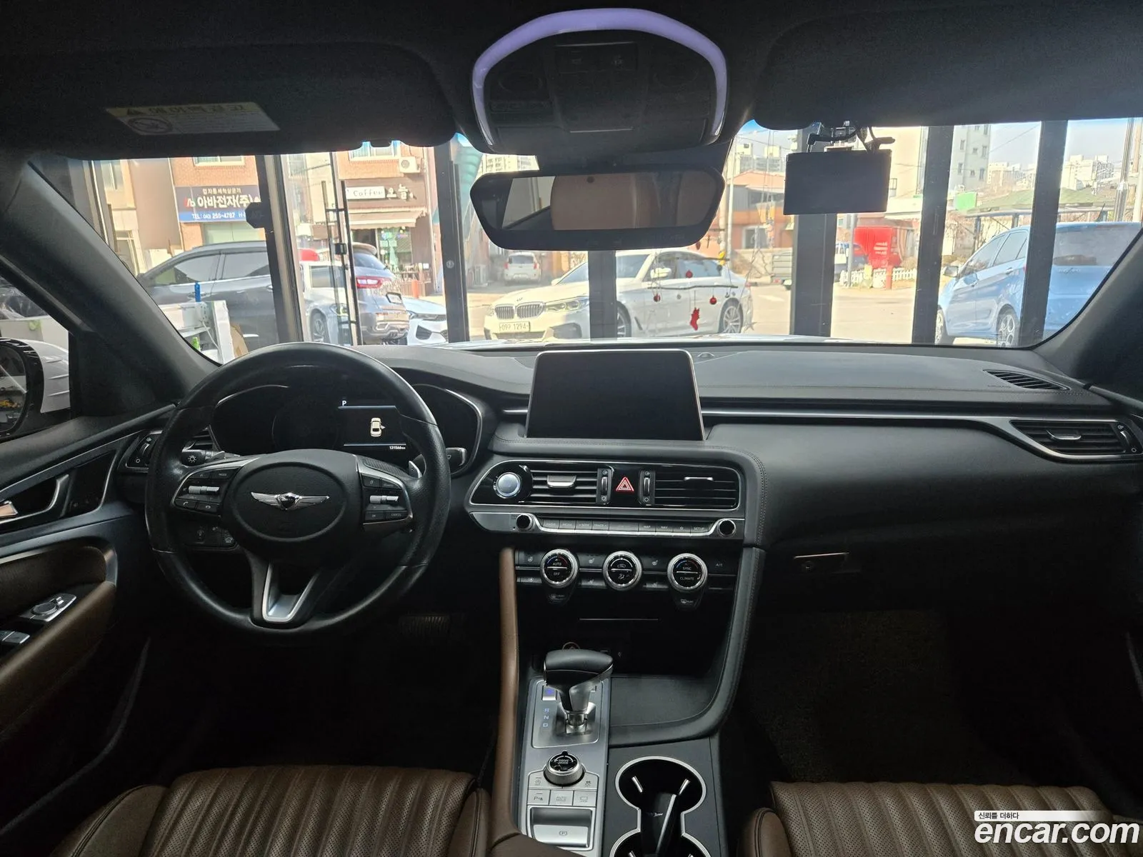 Genesis G70 2019 — 19
