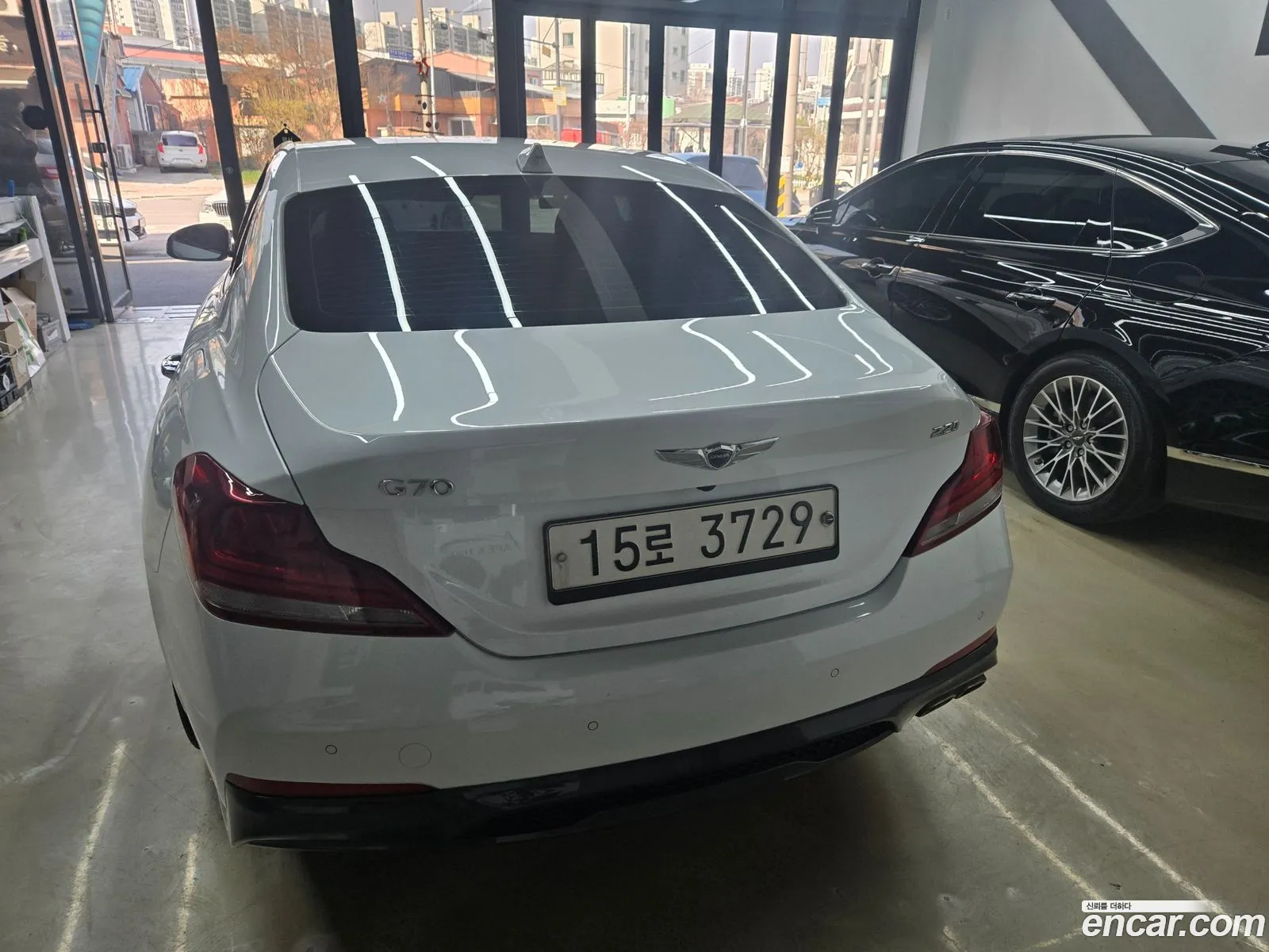 Genesis G70 2019 — 13
