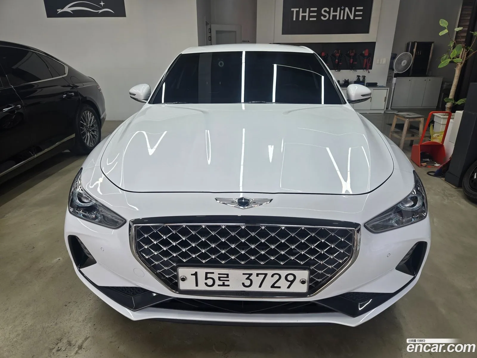 Genesis G70 2019 — 16