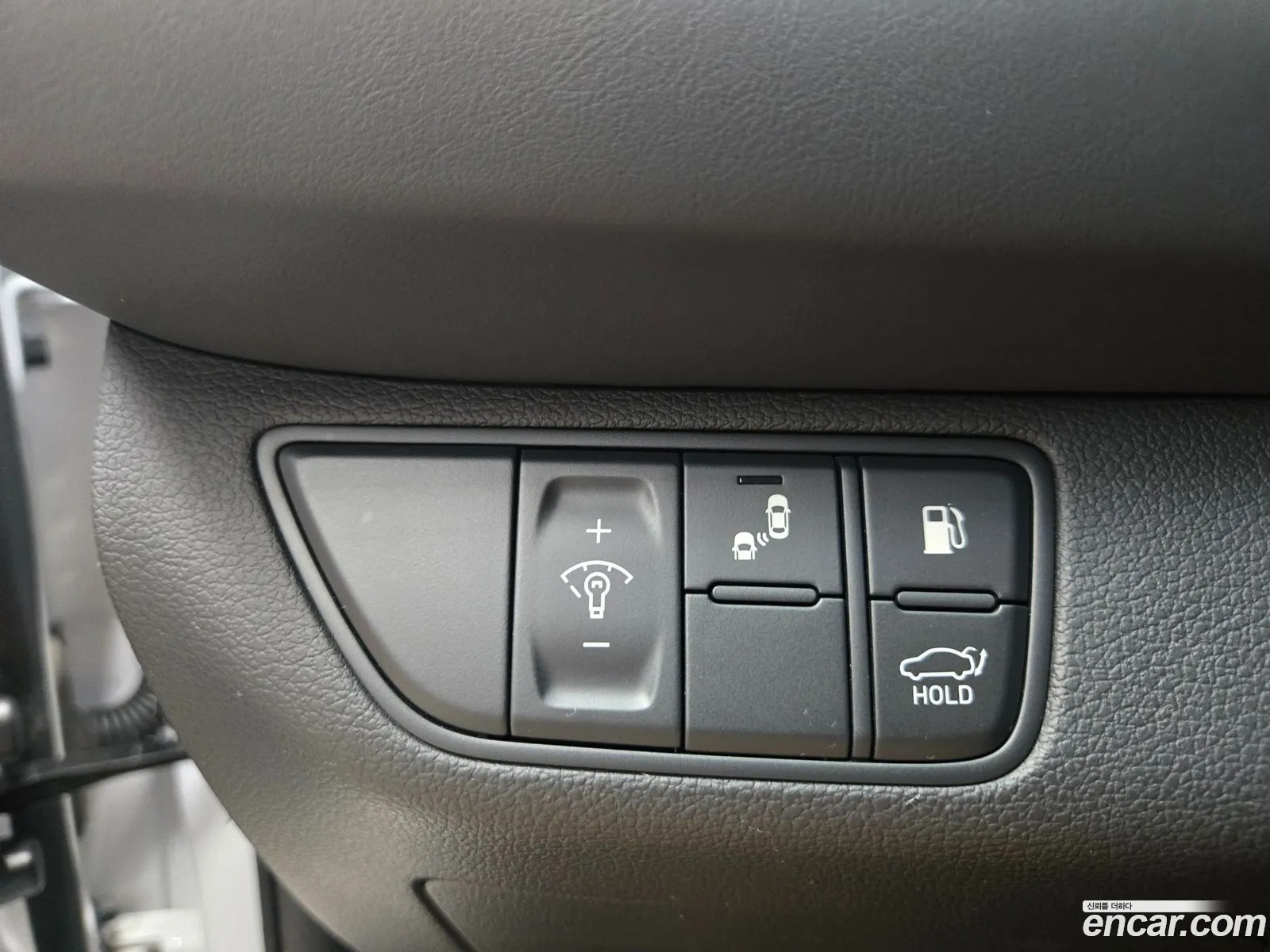 Genesis G70 2019 — 14