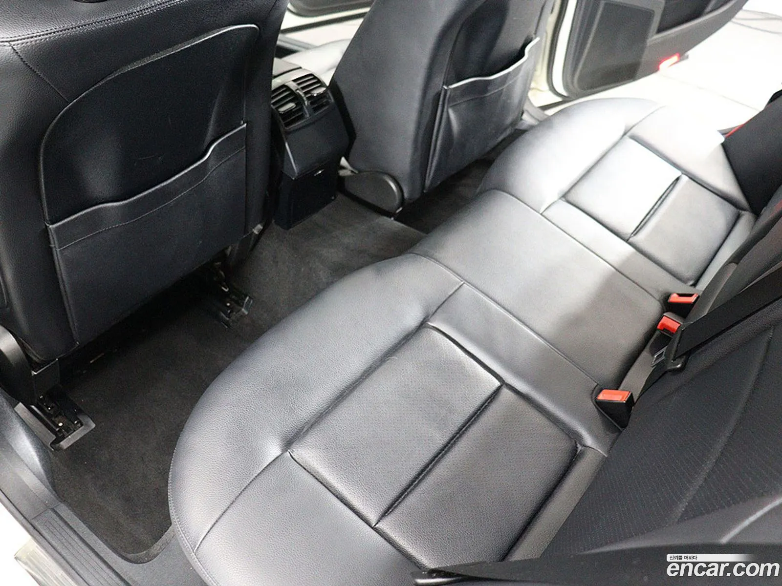 Mercedes-Benz E-Class W212 2011 — 11