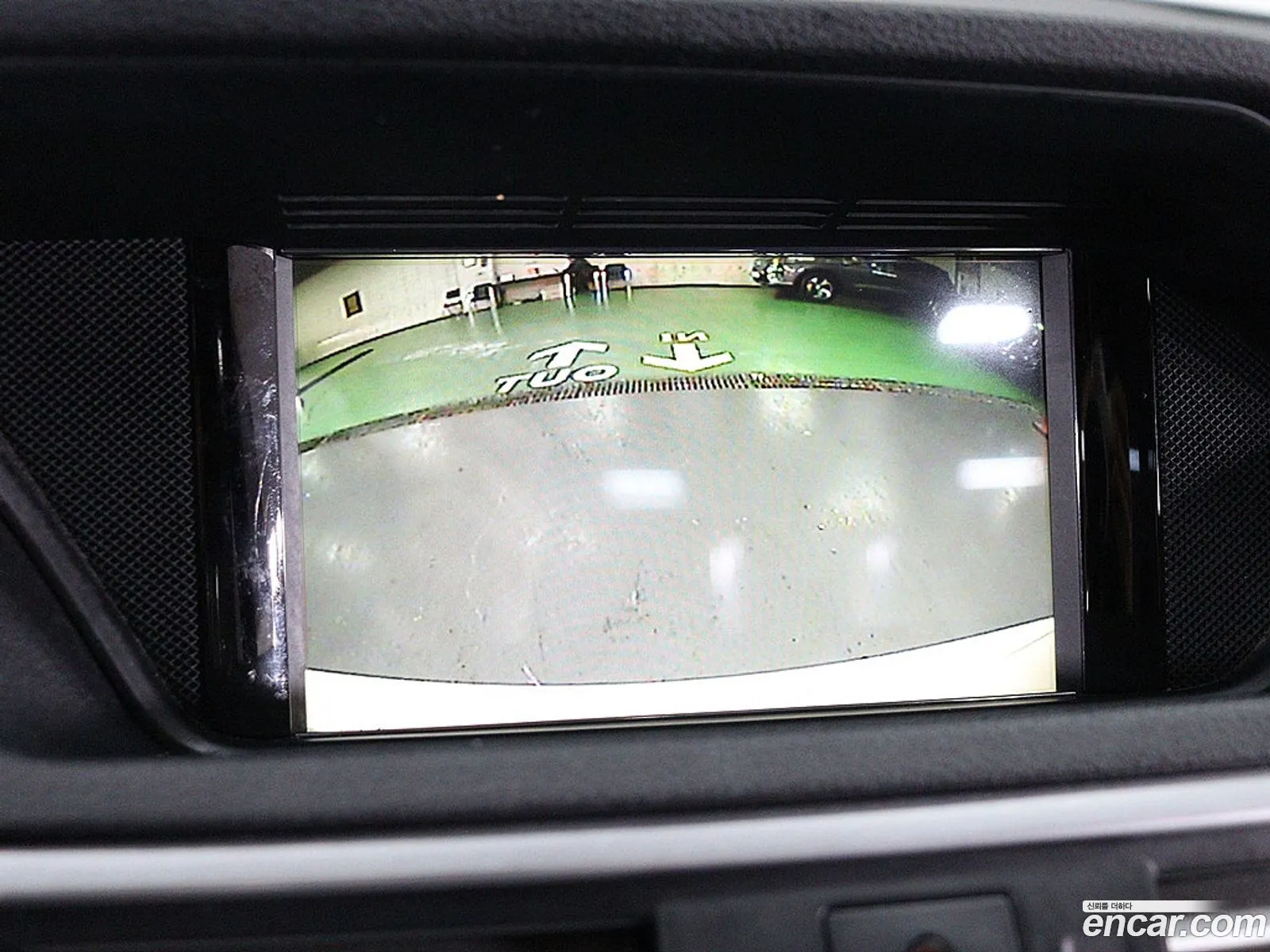Mercedes-Benz E-Class W212 2011 — 10